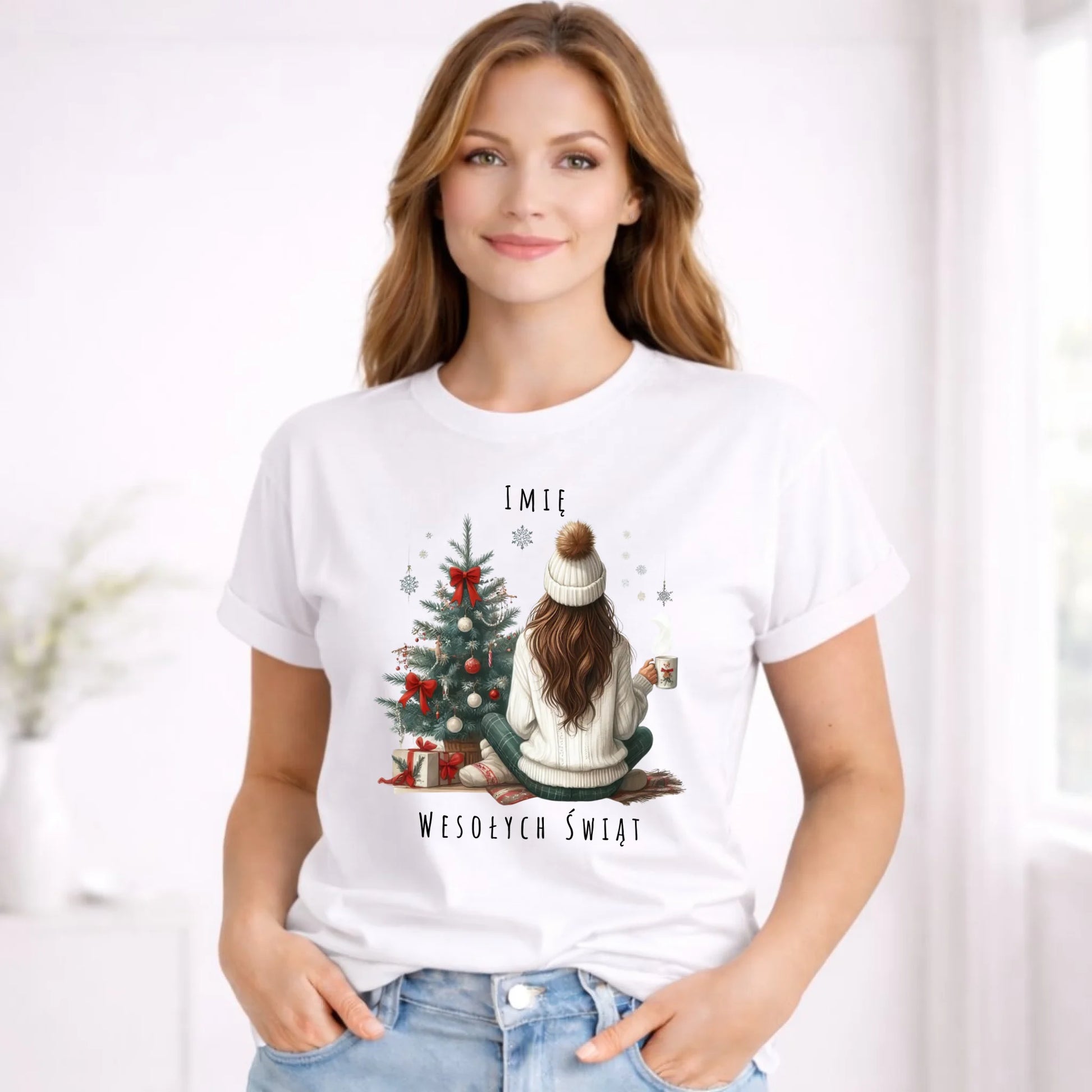 Koszulka damska świąteczna - Dziewczyna przy choince - personalizowana BN15 - StoryCups.pl