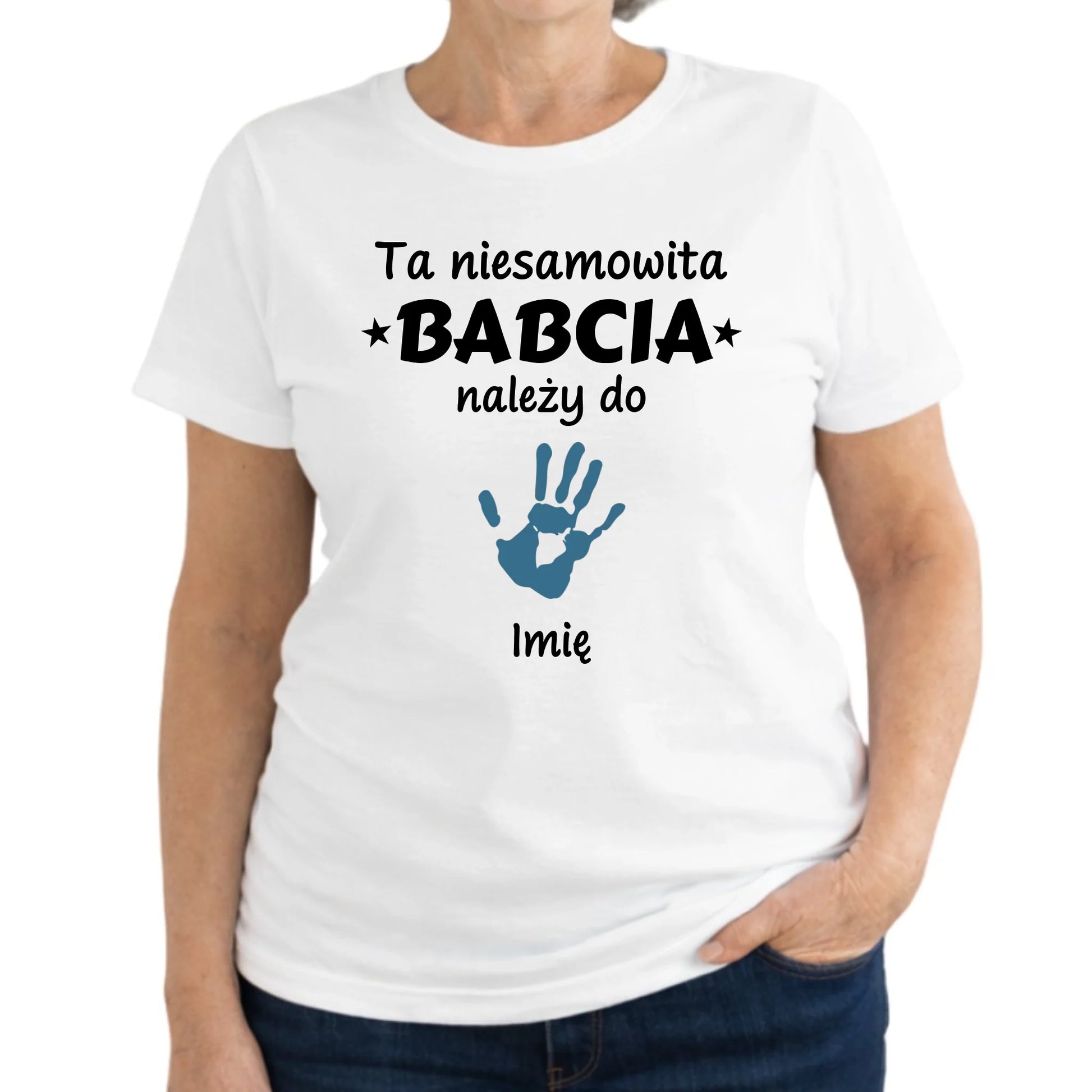 Koszulka dla babci - Babcia należy do wnuków 1–6 imion – personalizowana B33 - StoryCups.pl
