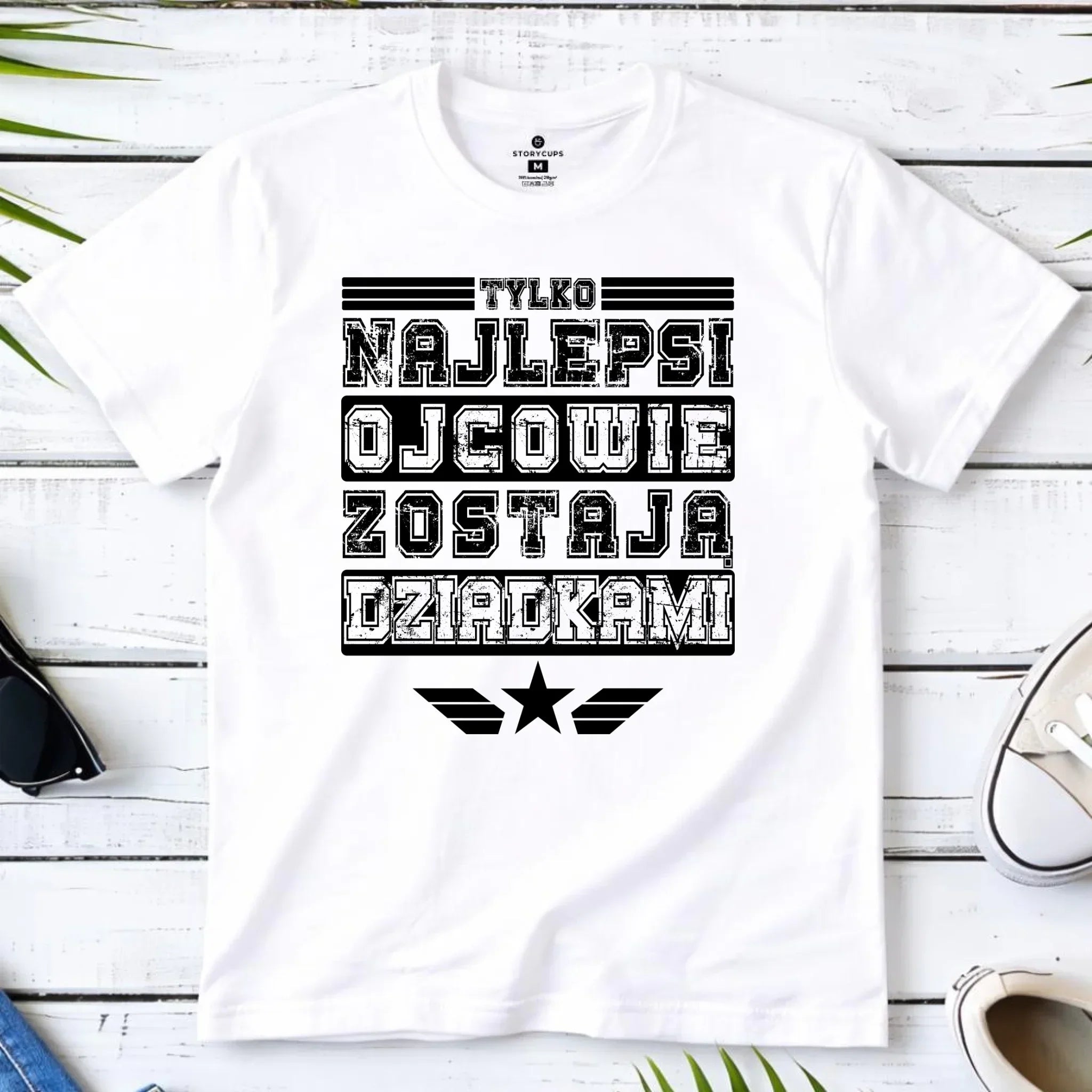Koszulka dla dziadka - Tylko najlepsi ojcowie zostają dziadkami D25 - StoryCups.pl