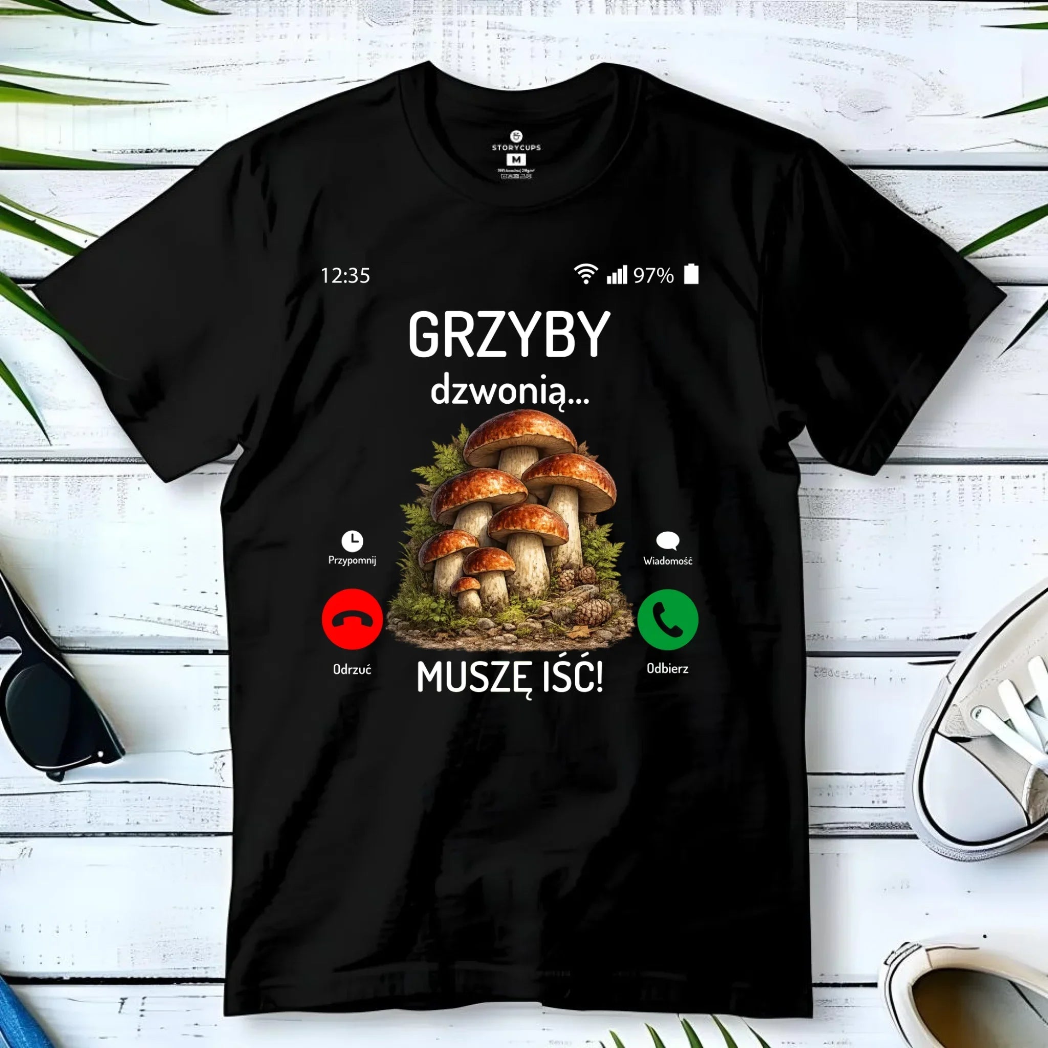Koszulka dla dziadka grzybiarza - Grzyby dzwonią muszę iść D36 - StoryCups.pl