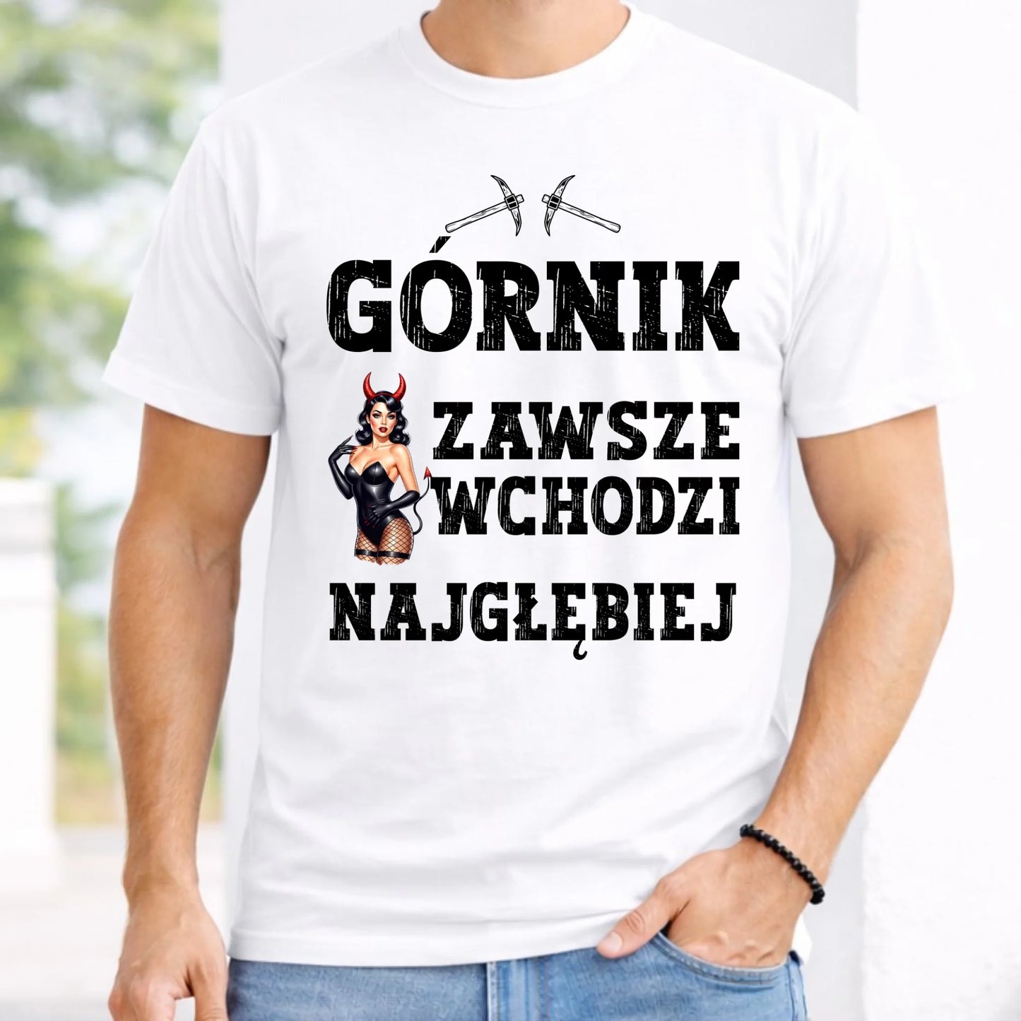 Koszulka męska - prezent dla górnika - Górnik zawsze wchodzi najgłębiej G22