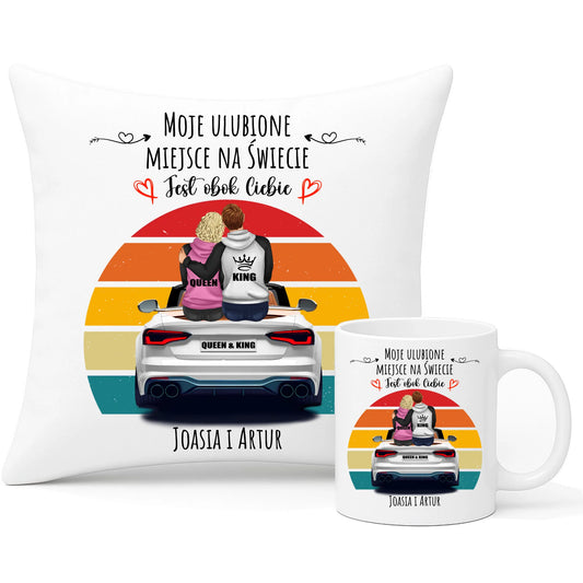 Zestaw poduszka i kubek dla par - Moje ulubione miejsce - personalizowany W06 - StoryCups.pl