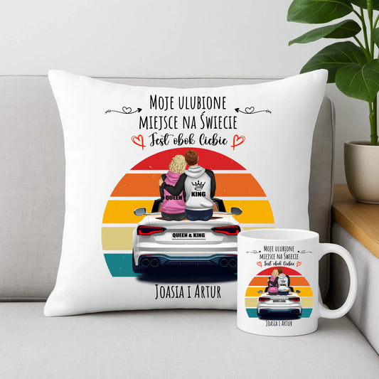 Zestaw poduszka i kubek dla par - Moje ulubione miejsce - personalizowany W06 - StoryCups.pl