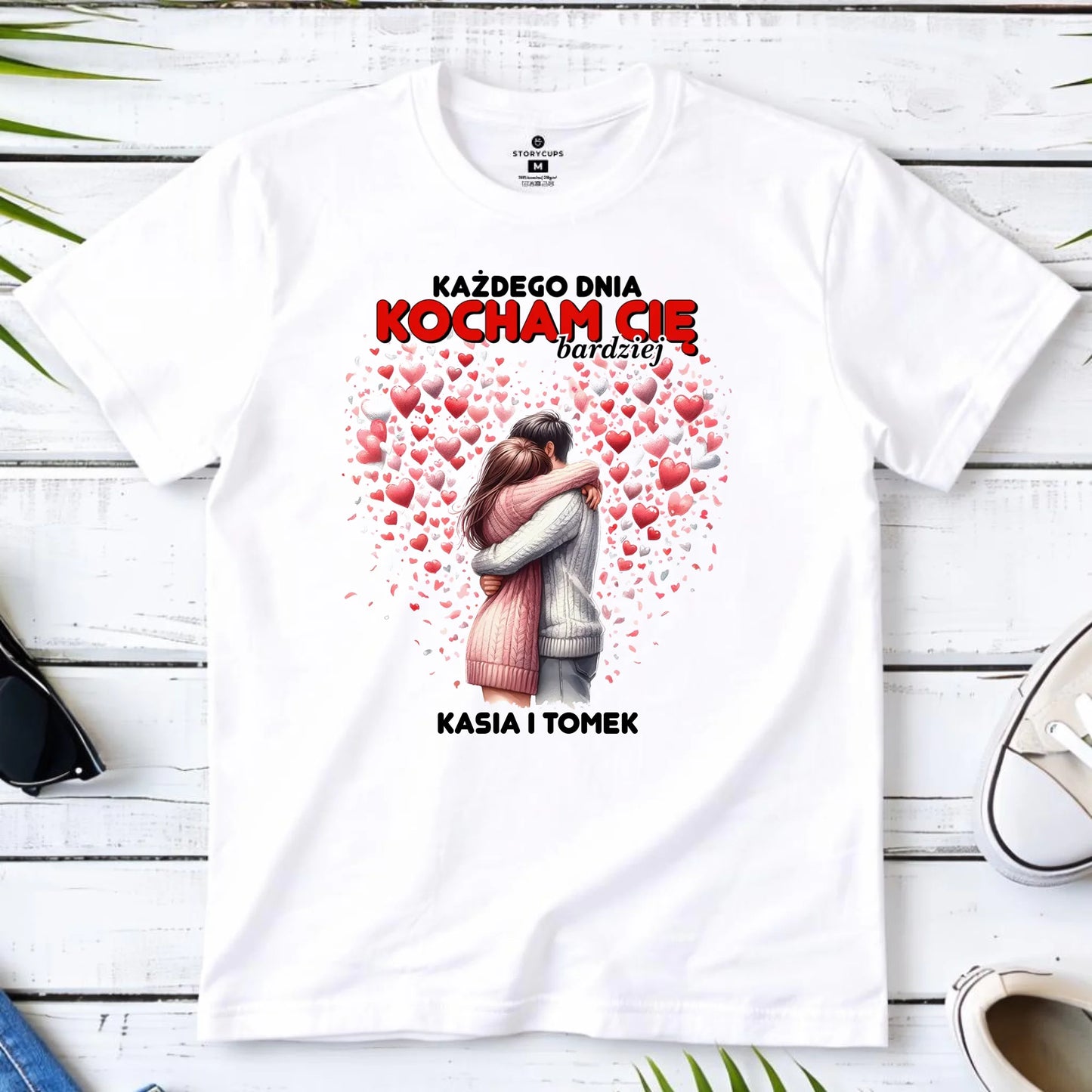 Koszulka męska dla par - Każdego dnia kocham Cię bardziej - personalizowana W09 - StoryCups.pl