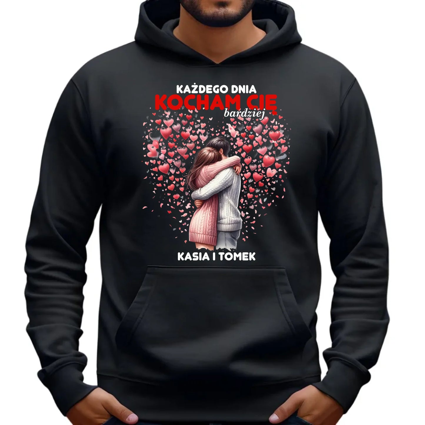 Bluza męska z kapturem dla par - Każdego dnia kocham Cię bardziej - personalizowana W09 - StoryCups.pl