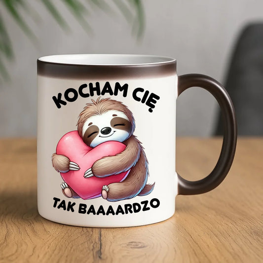 Kubek magiczny - Leniwiec Kocham Cię tak baaaardzo W16 - StoryCups.pl