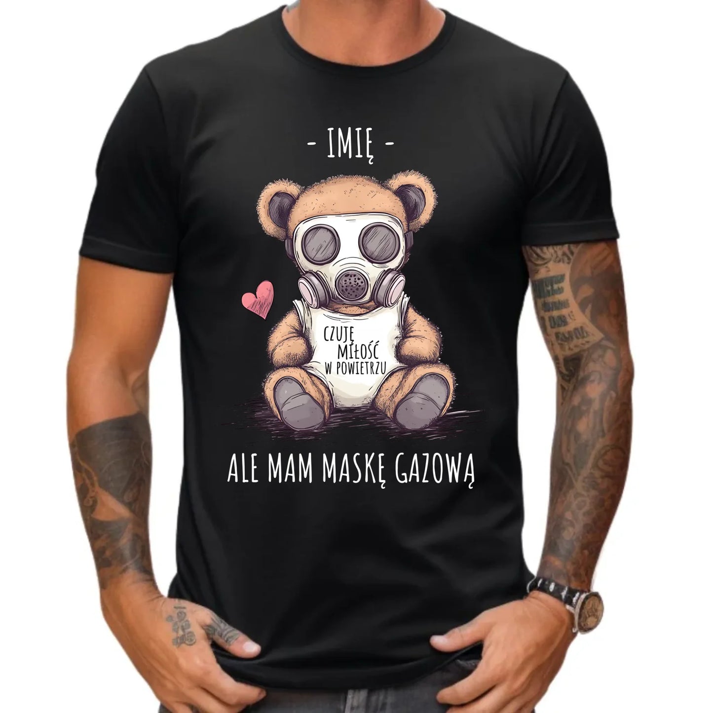 Koszulka męska - Miś w masce gazowej - Czuję miłość w powietrzu - personalizowana W38 - StoryCups.pl