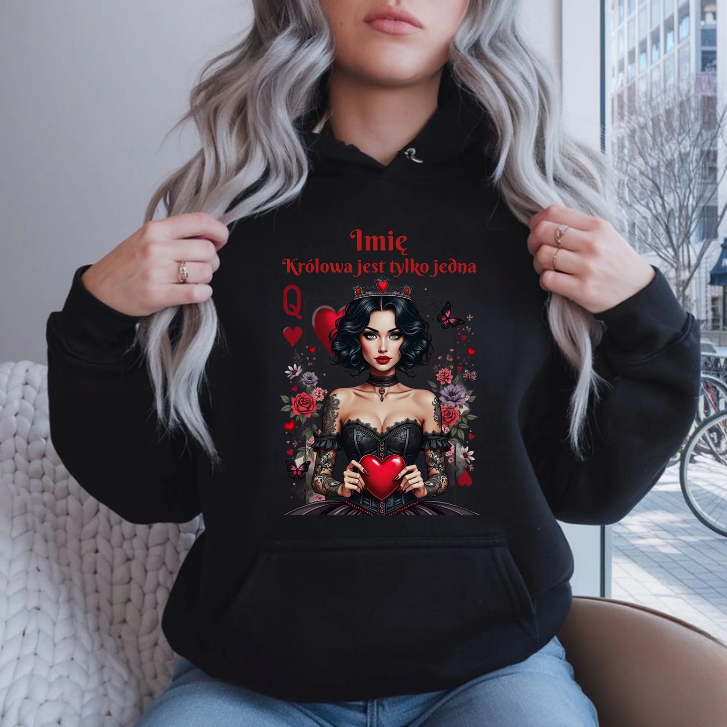 Bluza damska z kapturem - Królowa jest tylko jedna - personalizowana W46 - StoryCups.pl