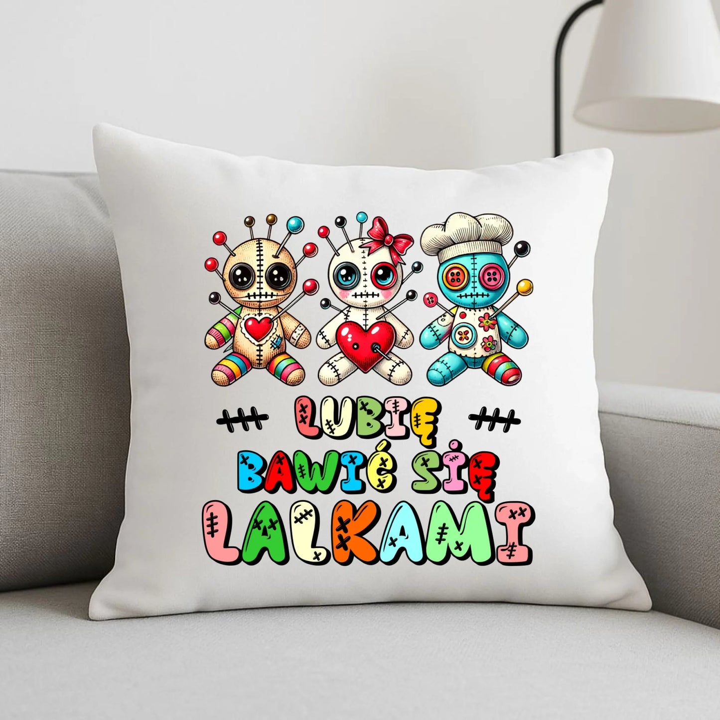 Poduszka - Voodoo Lubię bawić się lalkami W52 - StoryCups.pl