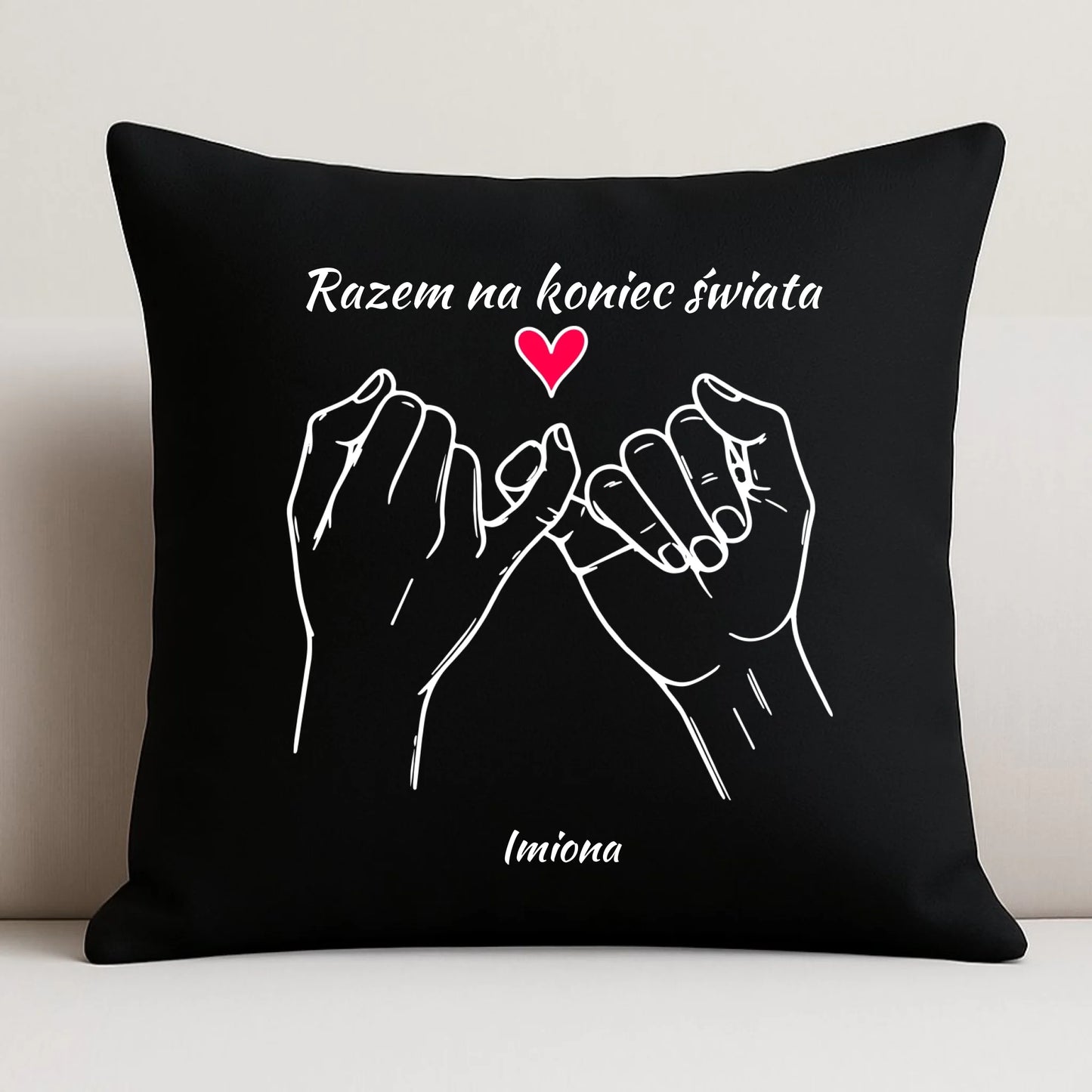 Poduszka dekoracyjna dla par - Razem na koniec świata - personalizowana W60 - StoryCups.pl