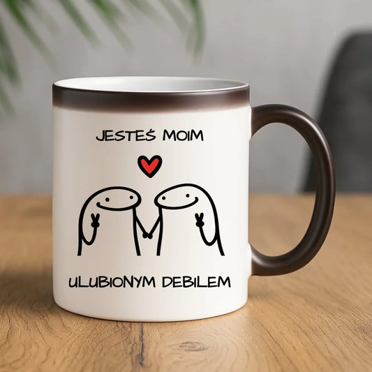 Kubek magiczny dla par - Jesteś moim ulubionym debilem W78