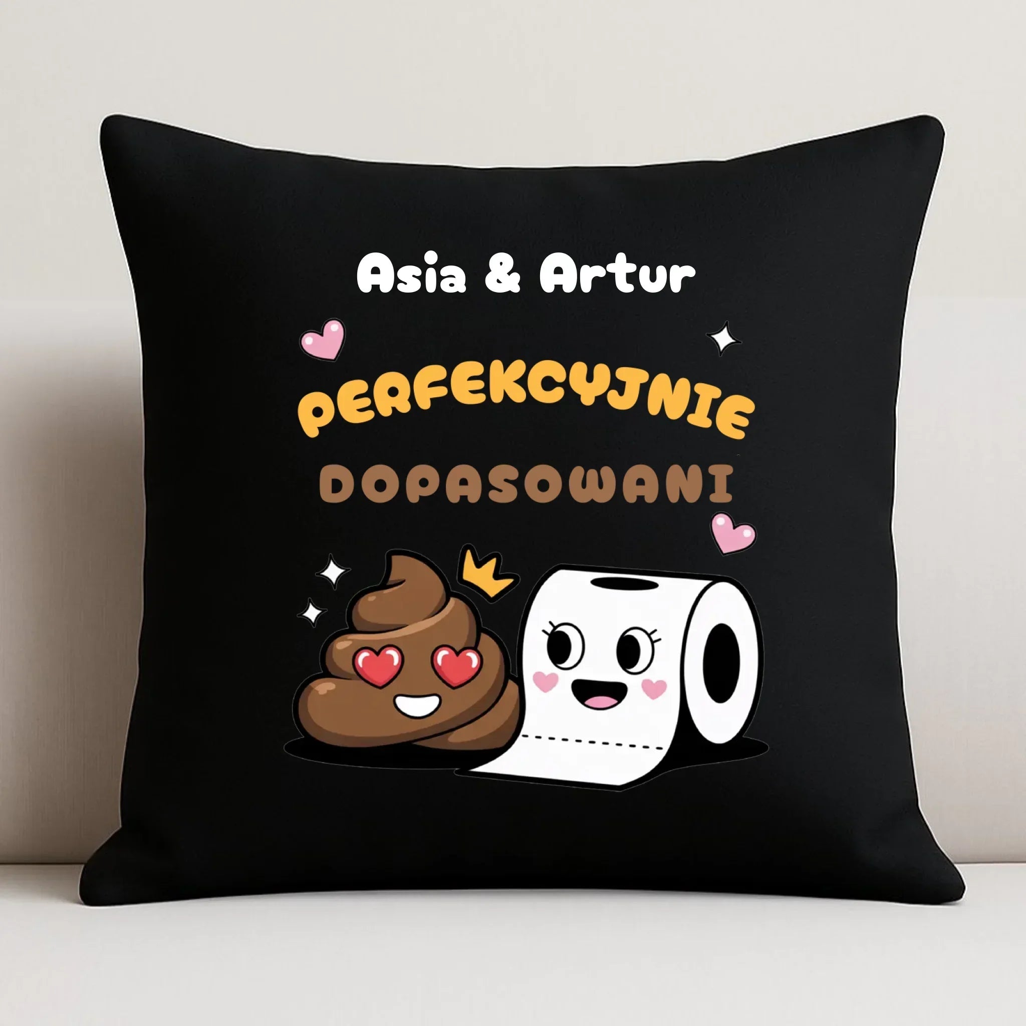Poduszka dekoracyjna dla par - Perfekcyjnie dopasowani - personalizowana W81 - StoryCups.pl