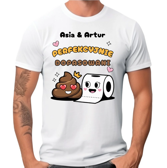 Koszulka męska - Perfekcyjnie dopasowani - personalizowana W81 - StoryCups.pl