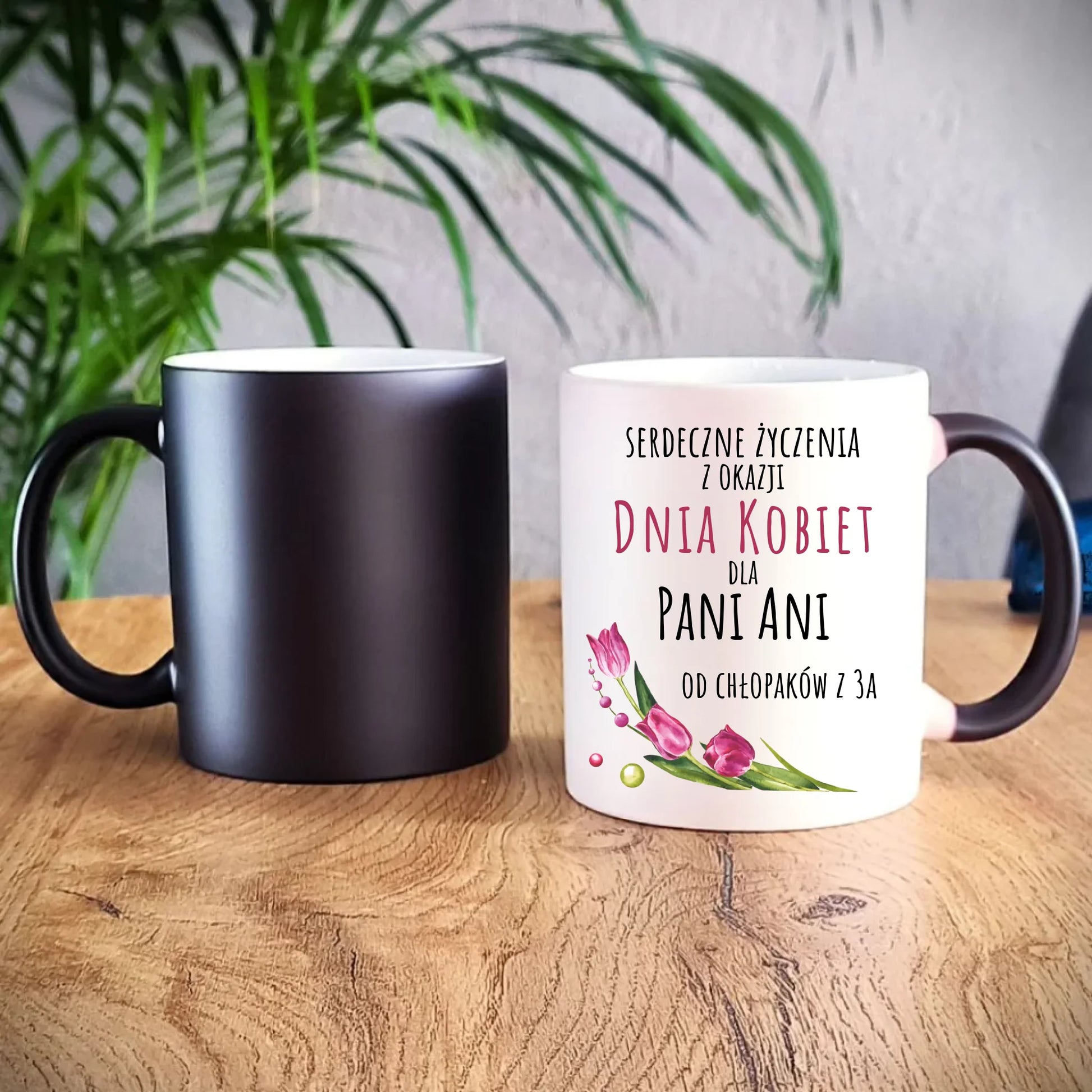 Kubek magiczny na Dzień Kobiet - Serdeczne życzenia - personalizowany DK01 - StoryCups.pl