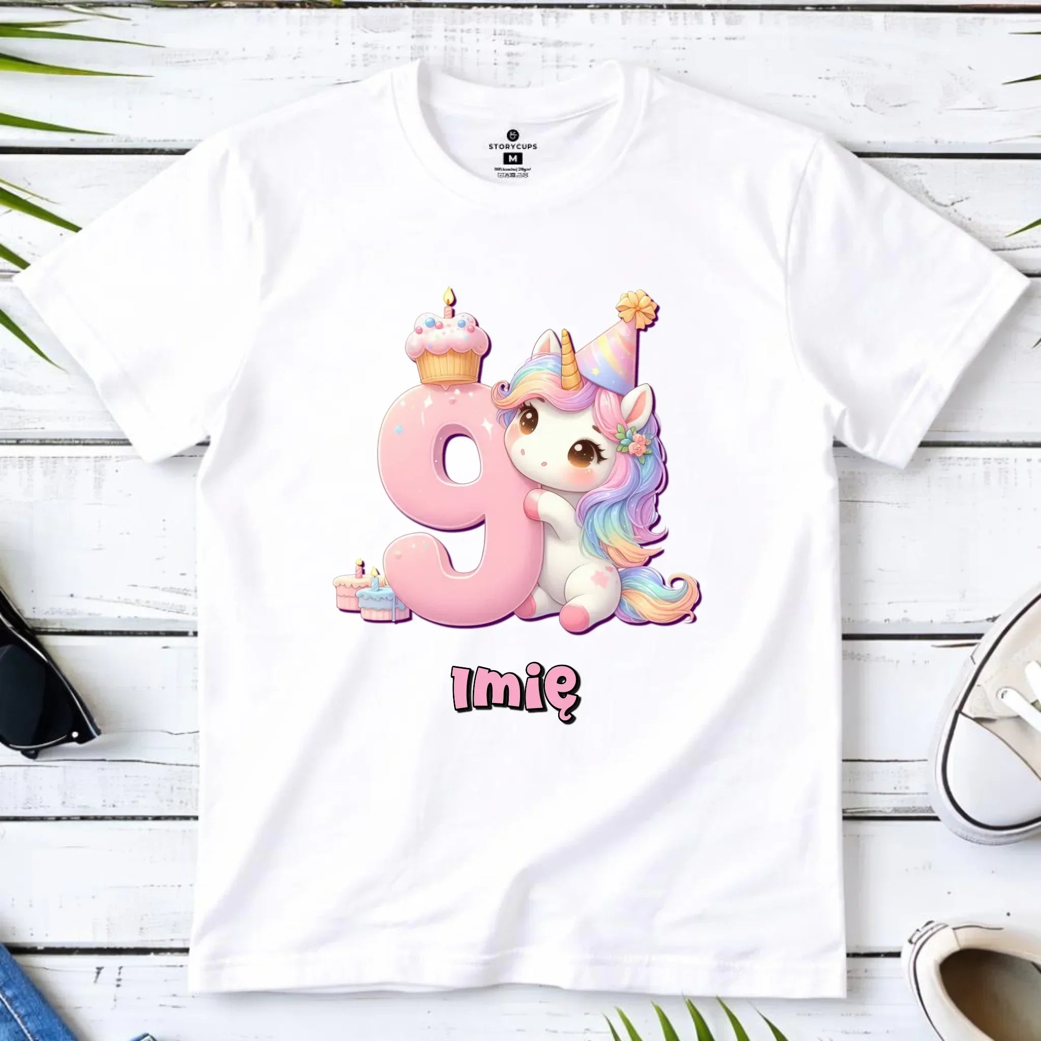 Koszulka dziecięca urodzinowa - prezent na 9 urodziny dla dziewczynki - Jednorożec - personalizowana U53 - StoryCups.pl