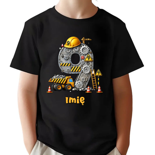 Koszulka dziecięca urodzinowa - prezent na 9 urodziny dla chłopca - Wywrotka - personalizowana U43 - StoryCups.pl