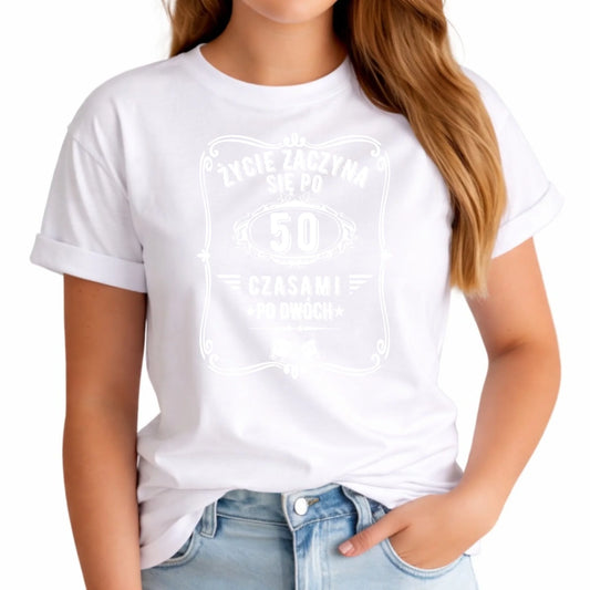 Życie zaczyna się po 50 | Koszulka damska na 50 urodziny U12 - StoryCups.pl
