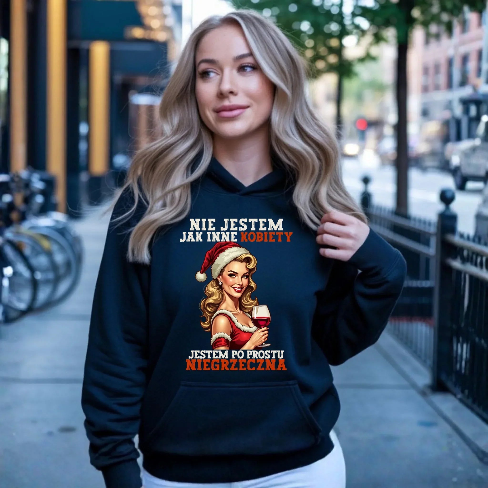 Bluza damska z kapturem świąteczna - prezent dla niej - Nie jestem jak inne kobiety BN03 - StoryCups.pl