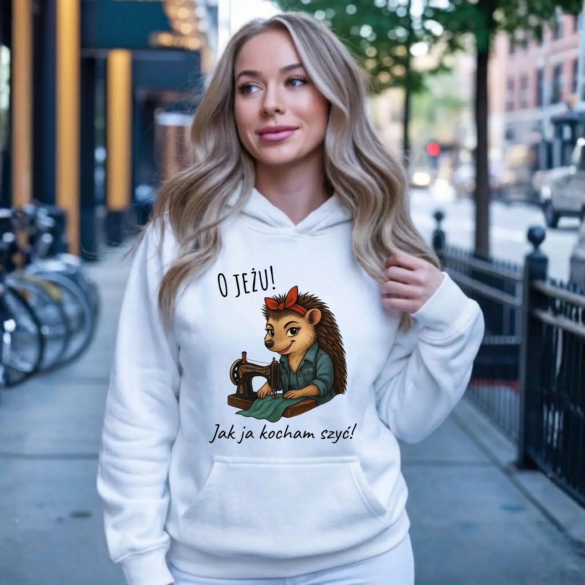 Bluza damska z kapturem szyciowa dla krawcowej - O JEŻU! Jak ja kocham szyć! HS09 - StoryCups.pl