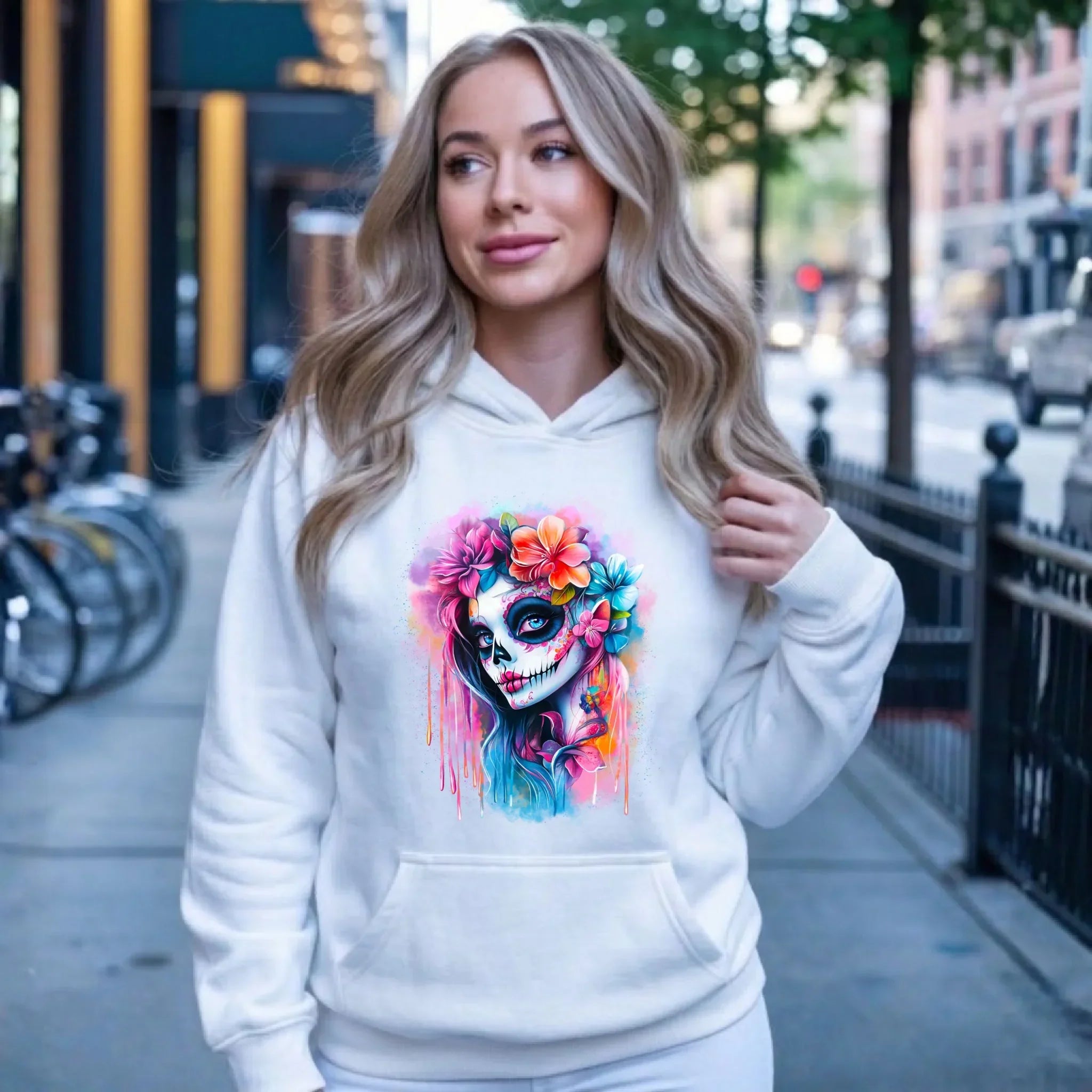 Bluza damska z kapturem Halloween - kolorowa czaszka z kwiatami La Muerte HL05 - StoryCups.pl