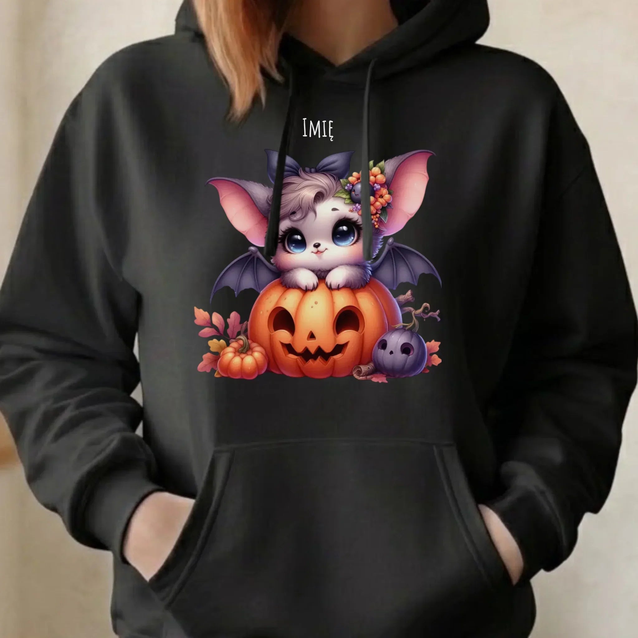 Bluza damska z kapturem halloweenowa - Uroczy nietoperz z dynią - personalizowana HL08 - StoryCups.pl