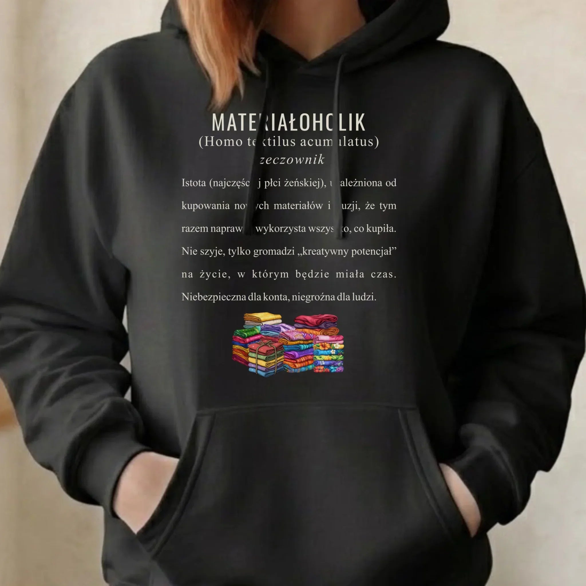 Bluza damska z kapturem szyciowa dla krawcowej - Materiałoholik definicja HS11 - StoryCups.pl