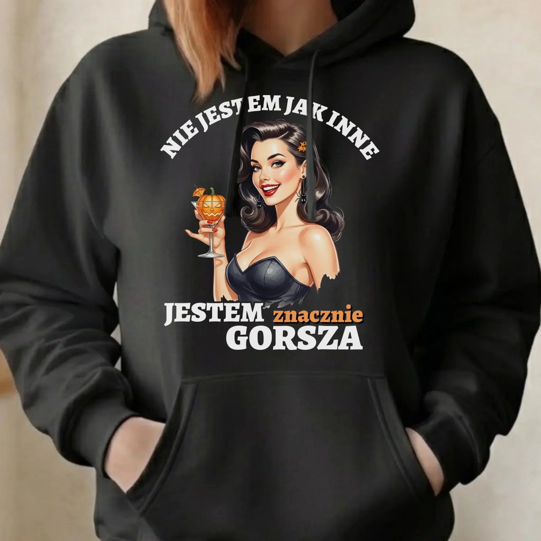 Bluza damska z kapturem halloweenowa - Nie jestem jak inne HL24 - StoryCups.pl