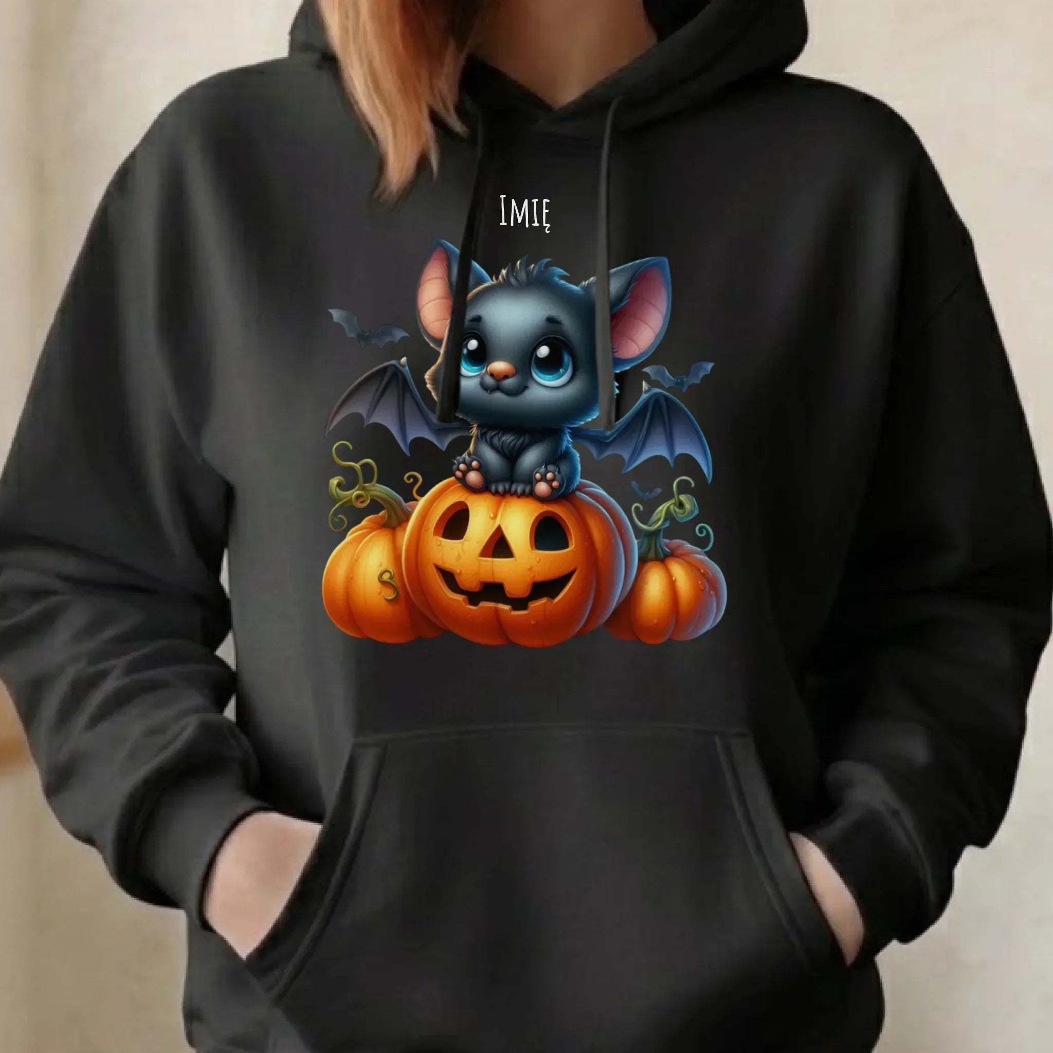 Bluza damska z kapturem halloweenowa - Słodki nietoperz z dynią - personalizowana HL09 - StoryCups.pl