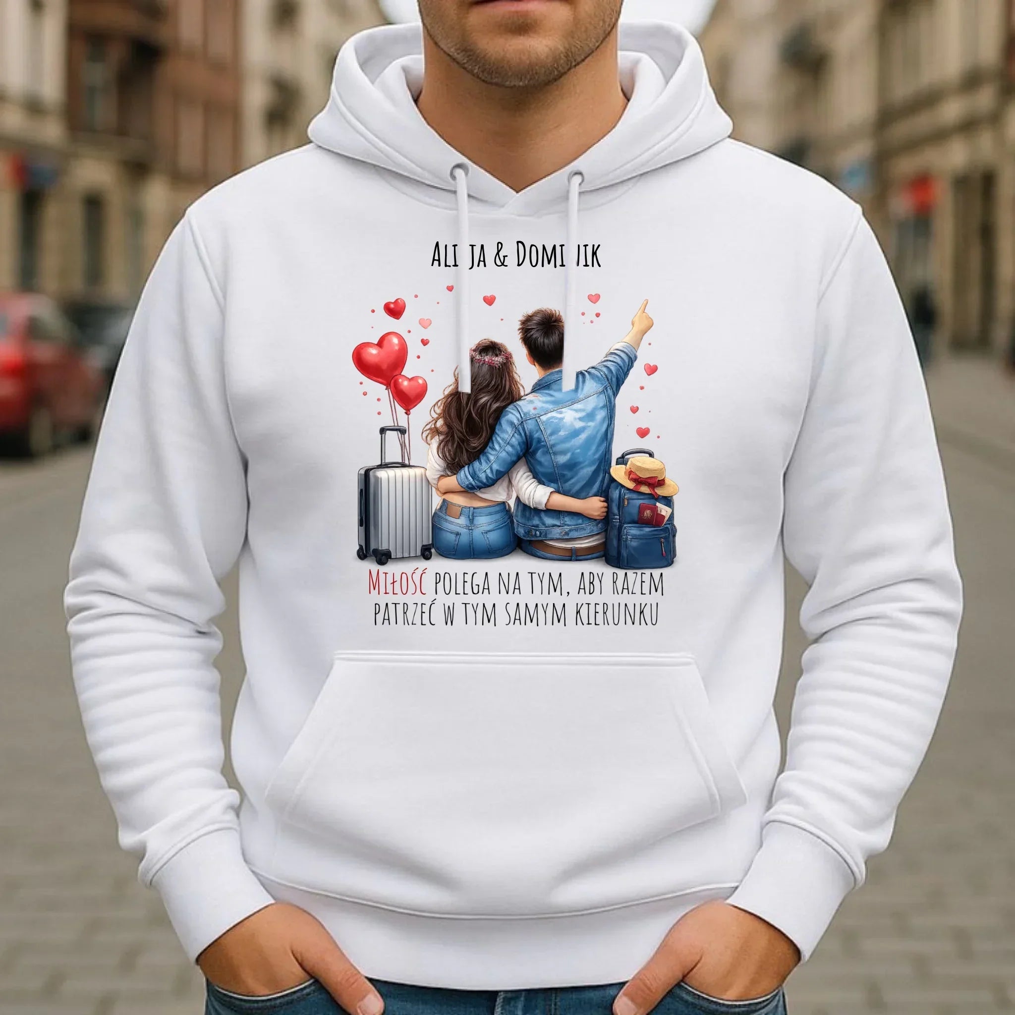 Bluza męska z kapturem dla par - Para w podróży miłość - personalizowana W12 - StoryCups.pl