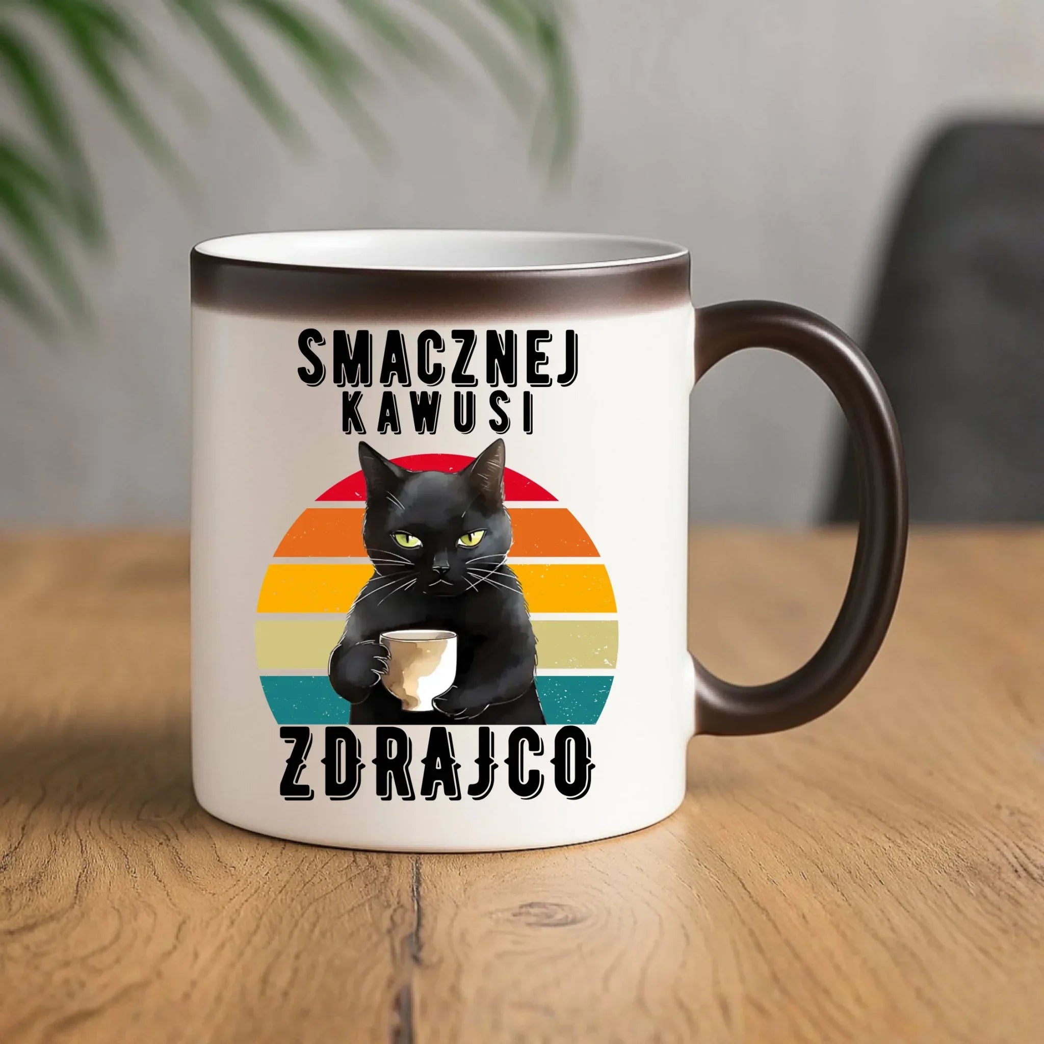 Kubek magiczny na odejście z pracy - Smacznej kawusi zdrajco OP03 - StoryCups.pl