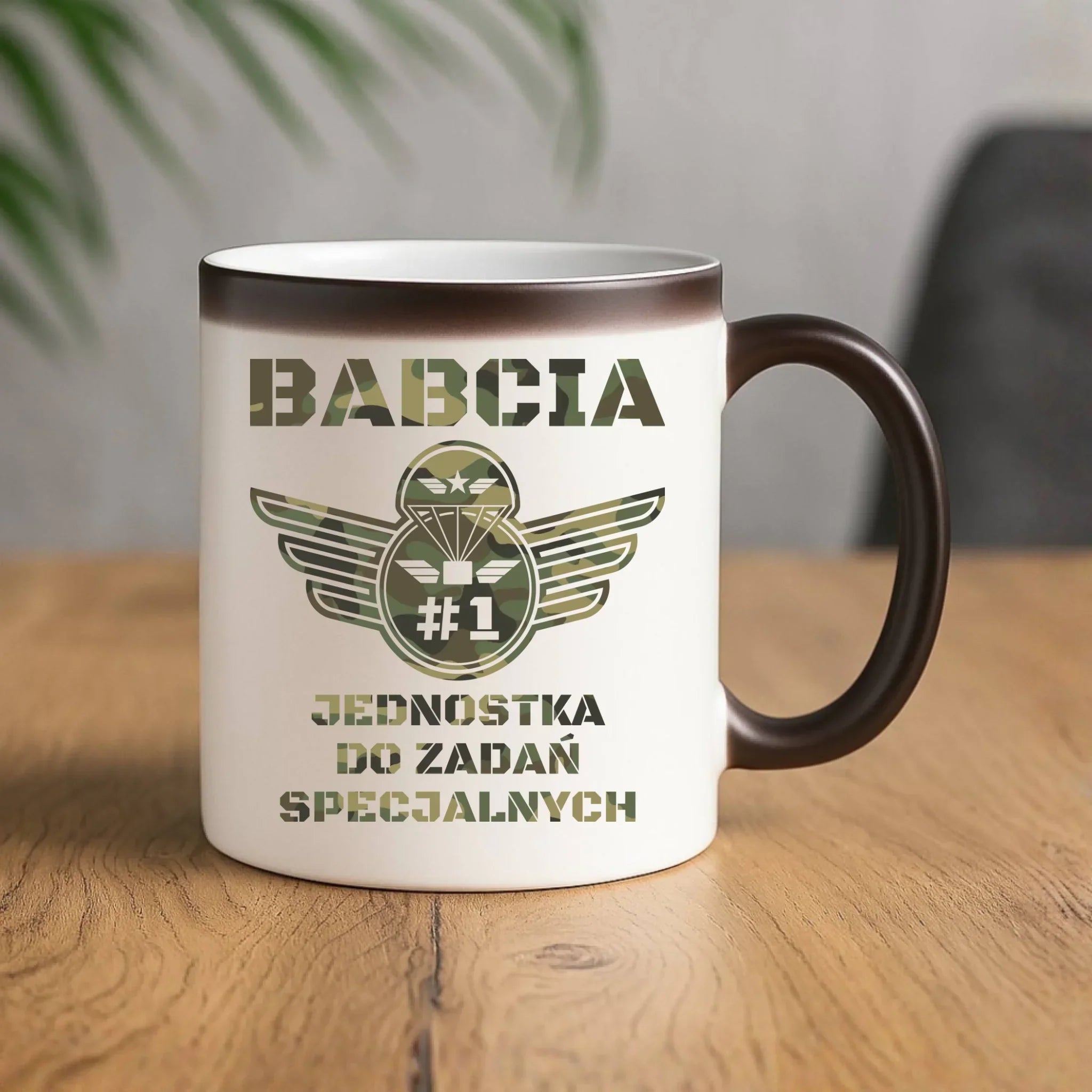 Kubek magiczny dla babci - Babcia jednostka do zadań specjalnych B31 - StoryCups.pl