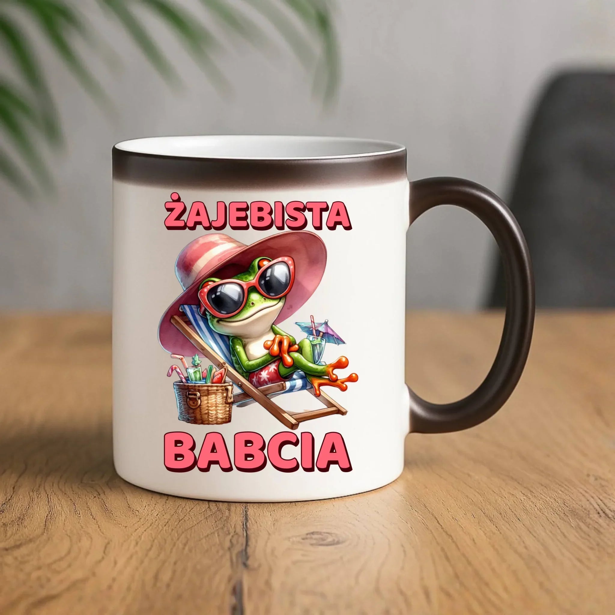 Kubek magiczny dla babci - Żajebista Babcia Żaba B27 - StoryCups.pl