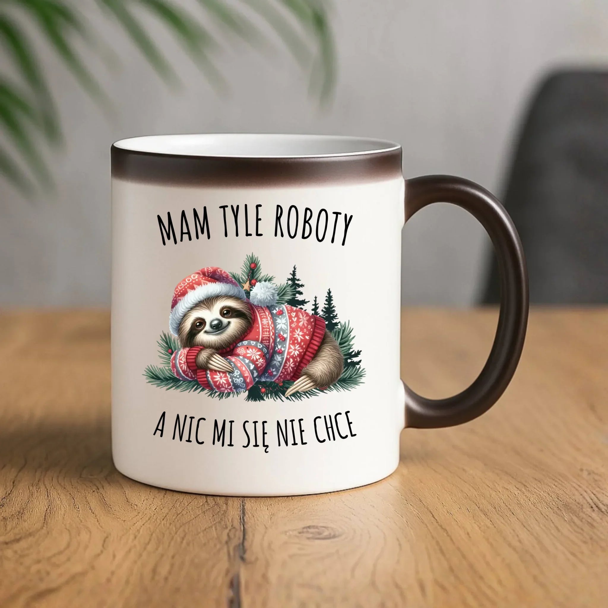 Kubek magiczny świąteczny - Leniwiec Mam tyle roboty, a nic mi się nie chce BN18 - StoryCups.pl