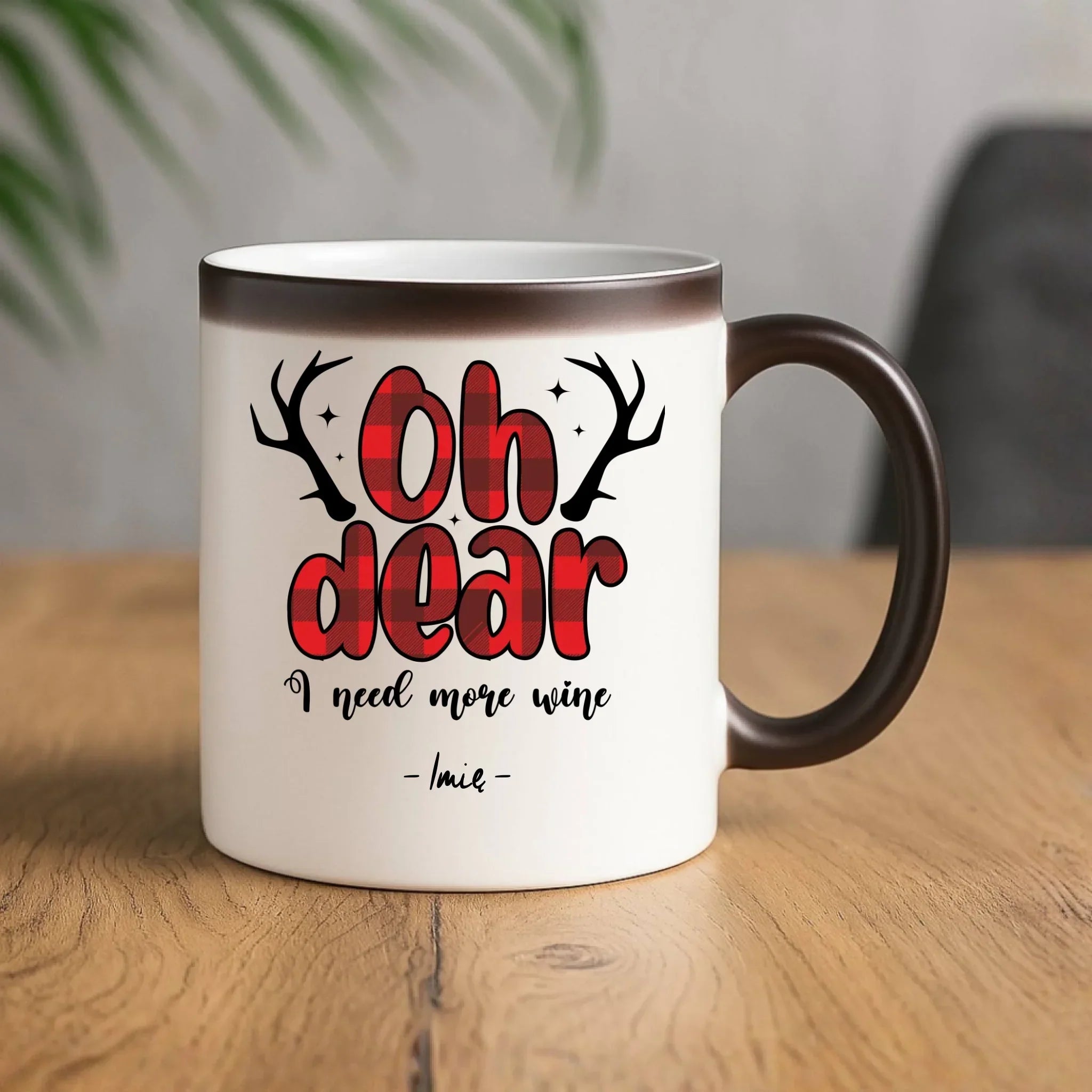 Kubek magiczny świąteczny - Oh dear I need more wine - personalizowany BN63 - StoryCups.pl