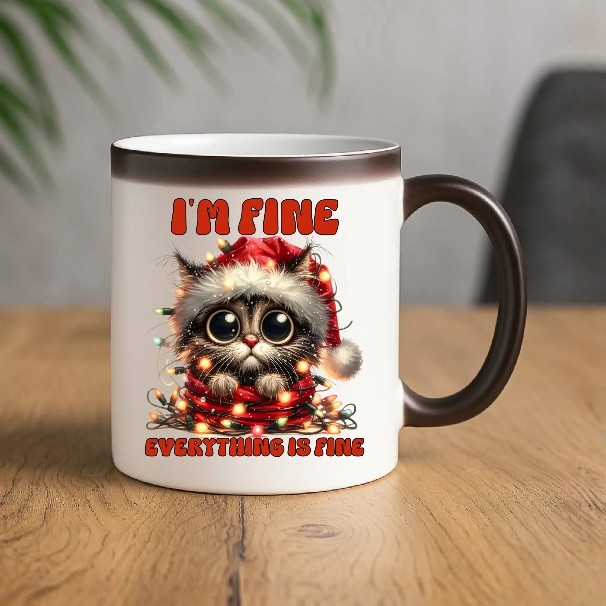 Kubek magiczny świąteczny - Kotek I'm fine everything is fine BN67 - StoryCups.pl