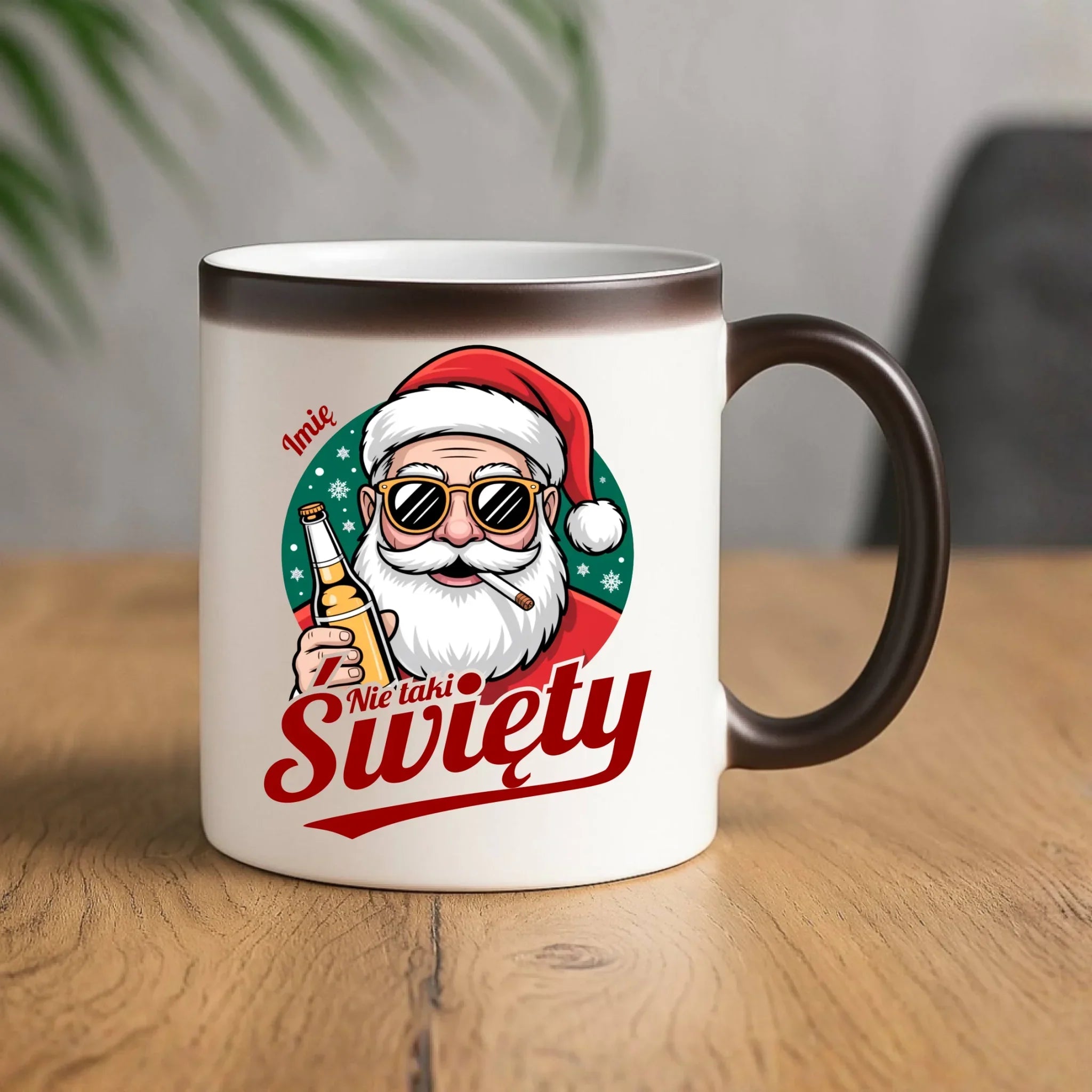 Kubek magiczny świąteczny - Mikołaj nie taki święty - personalizowany BN80 - StoryCups.pl