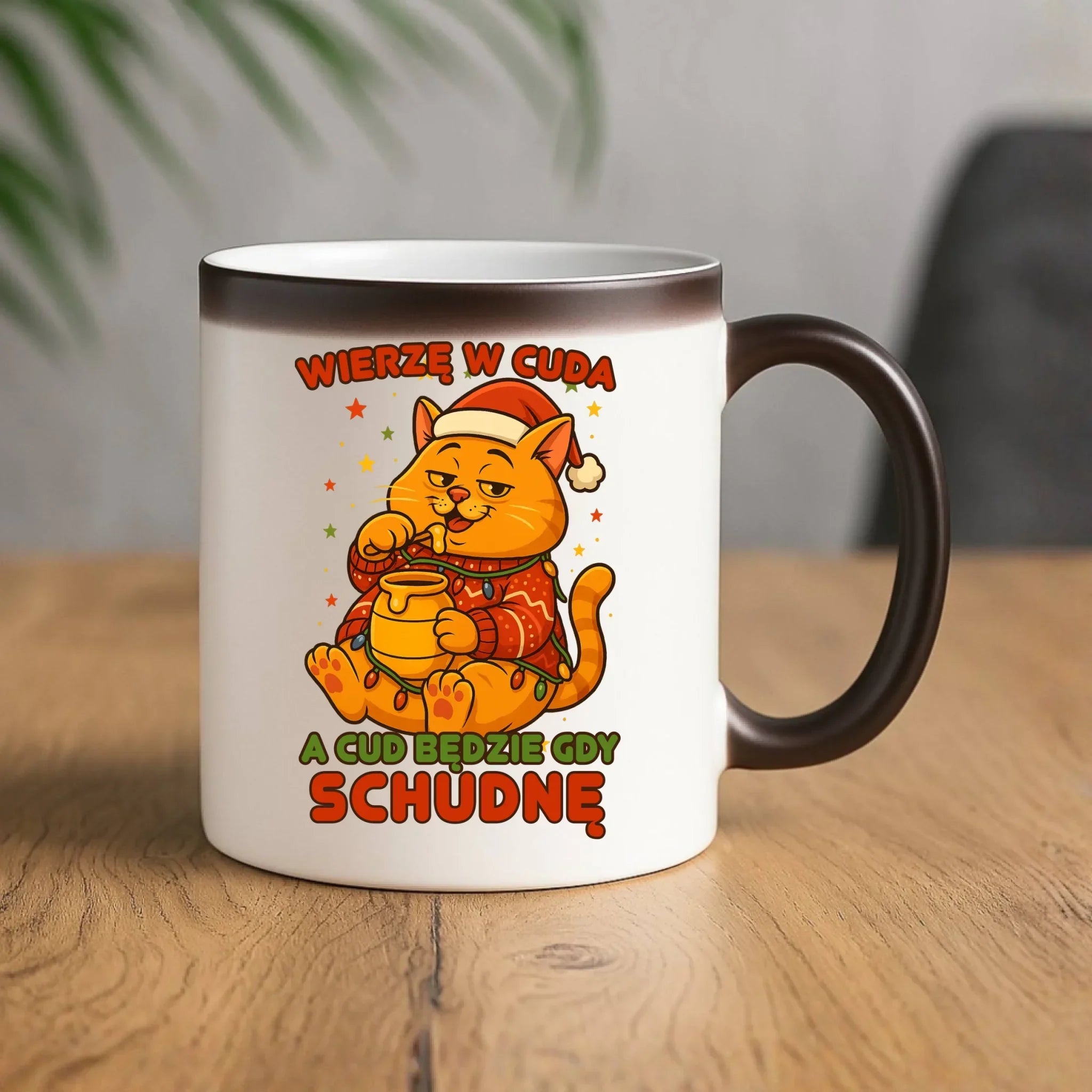 Kubek magiczny świąteczny - Wierzę w cuda, a cud będzie gdy schudnę BN88 - StoryCups.pl