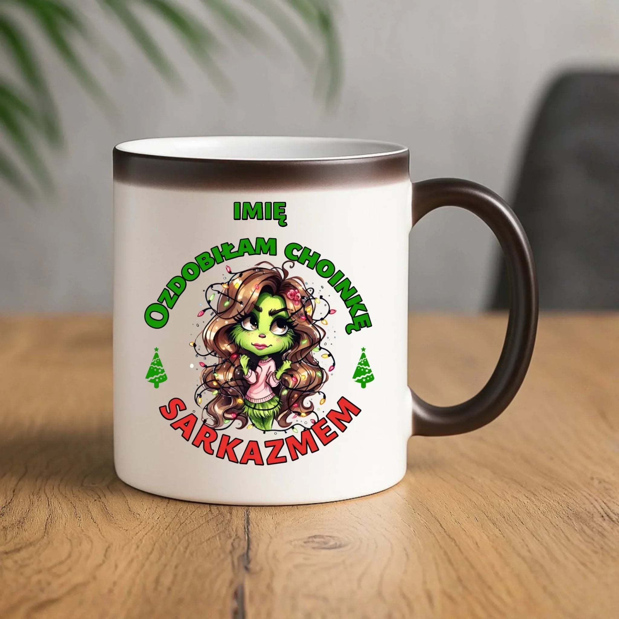 Kubek magiczny świąteczny - Grinch - Ozdobiłam choinkę sarkazmem - personalizowany BN115 - StoryCups.pl