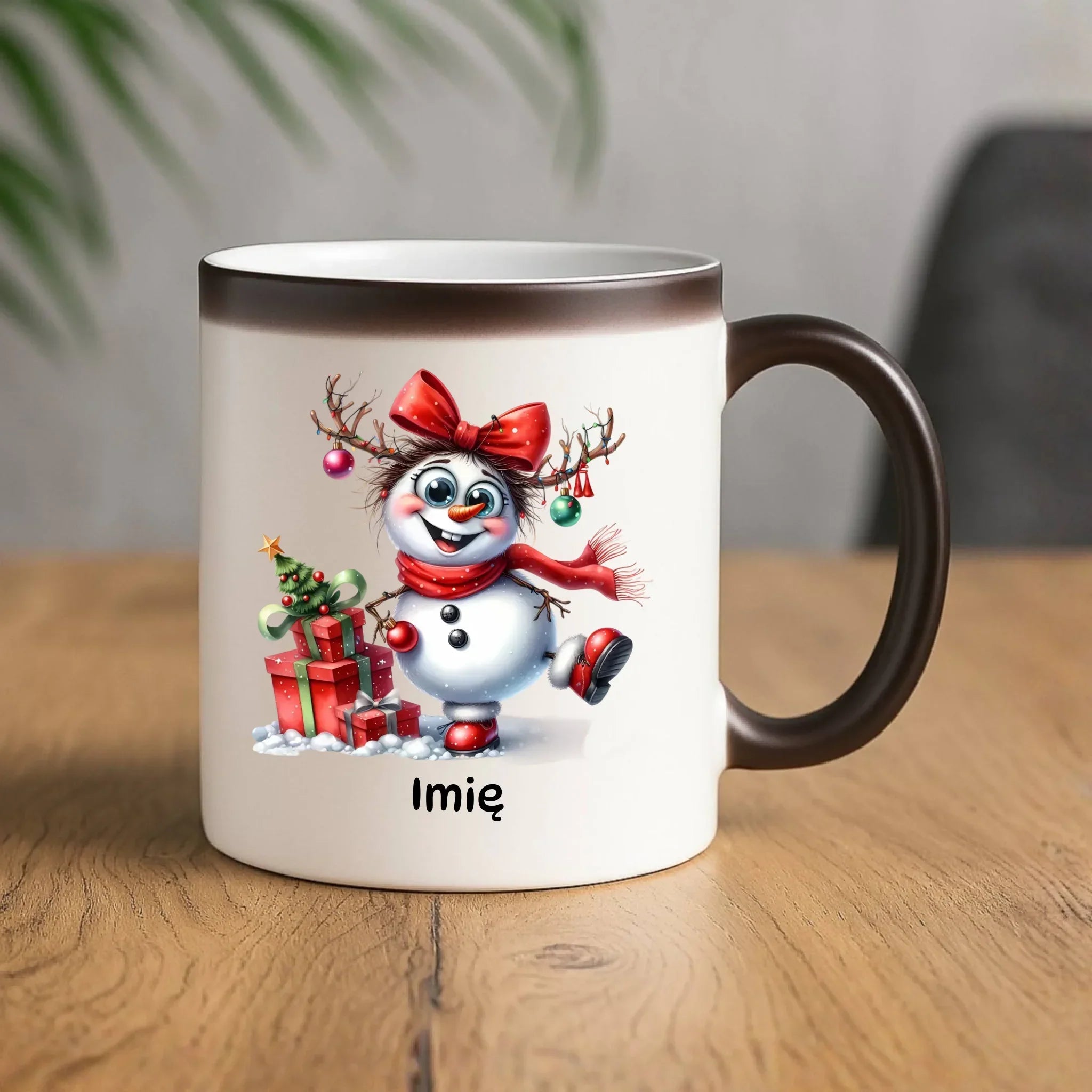 Kubek magiczny świąteczny dla niej - Bałwanek - personalizowany BN123 - StoryCups.pl
