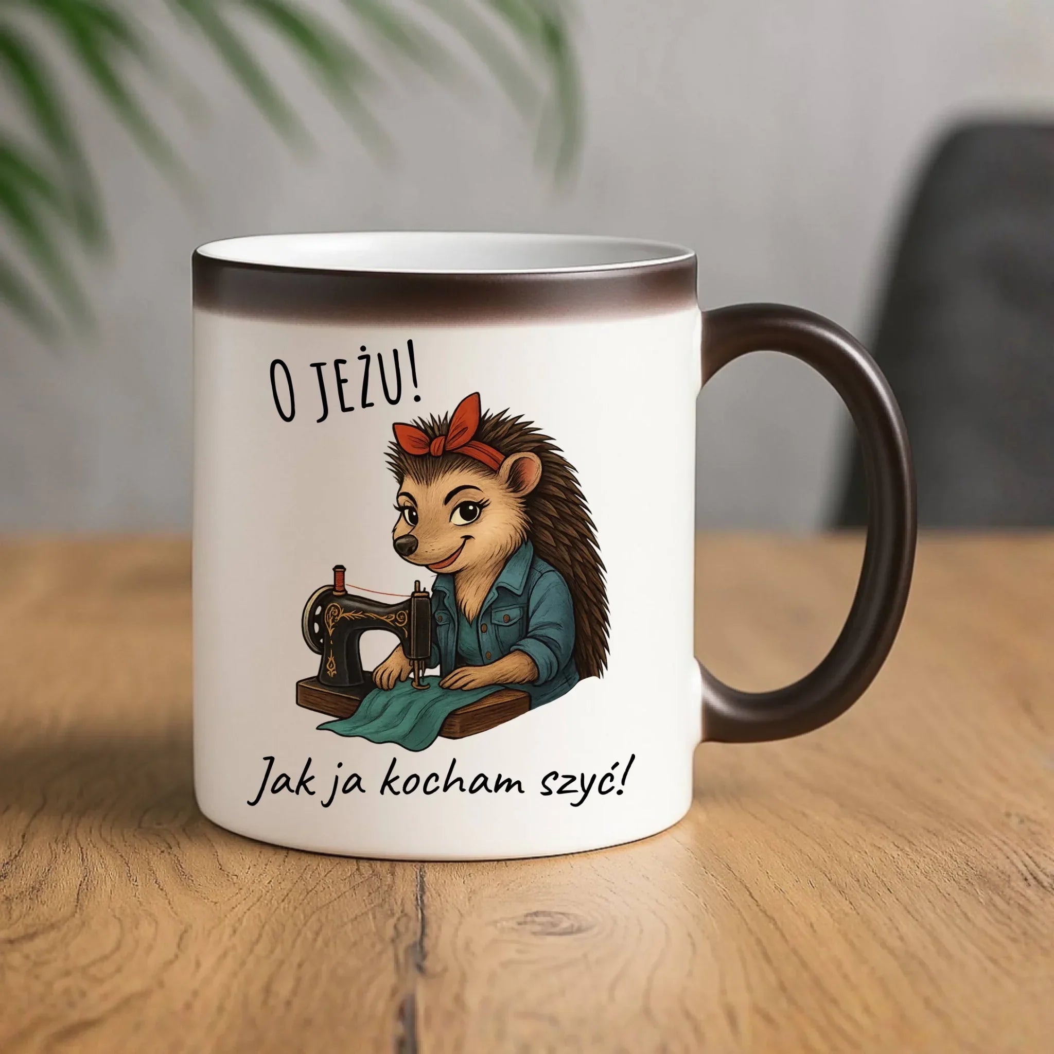 Kubek magiczny szyciowy dla krawcowej - O JEŻU! Jak ja kocham szyć! HS09 - StoryCups.pl