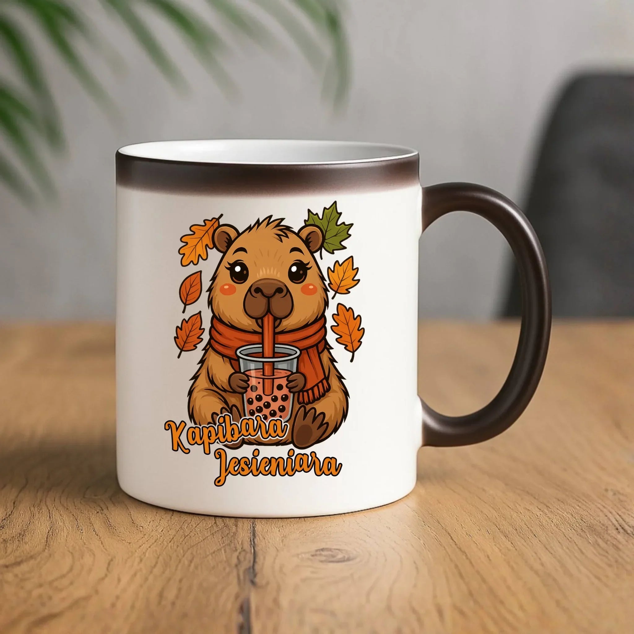 Kubek magiczny jesienny - Kapibara Jesieniara JS19 - StoryCups.pl