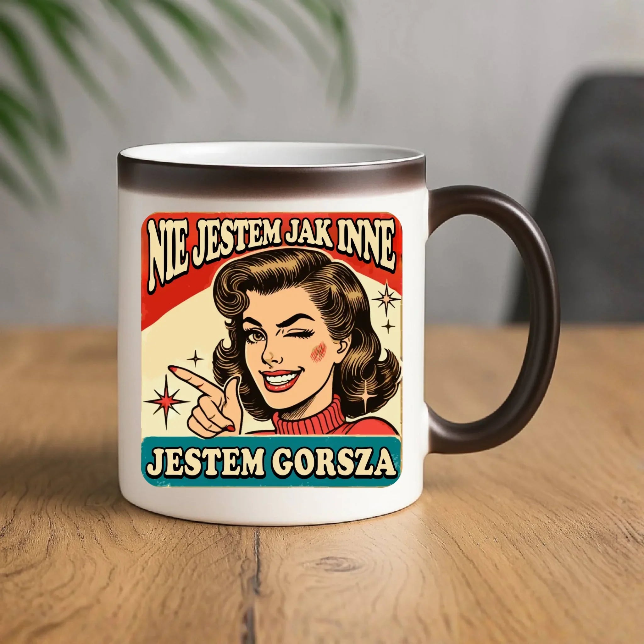 Kubek magiczny - Nie jestem jak inne, jestem gorsza - w stylu retro DZ07 - StoryCups.pl