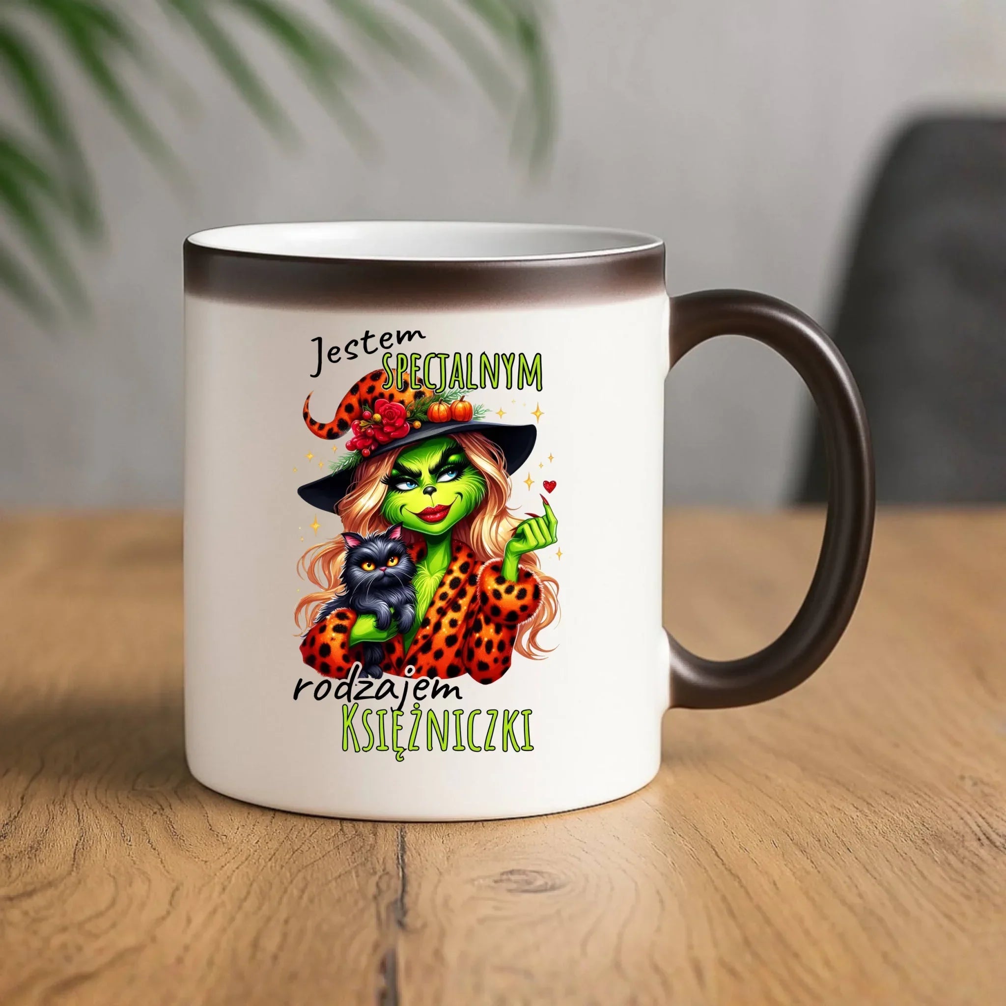 Kubek magiczny - Specjalna księżniczka - Wiedźma HL22 - StoryCups.pl