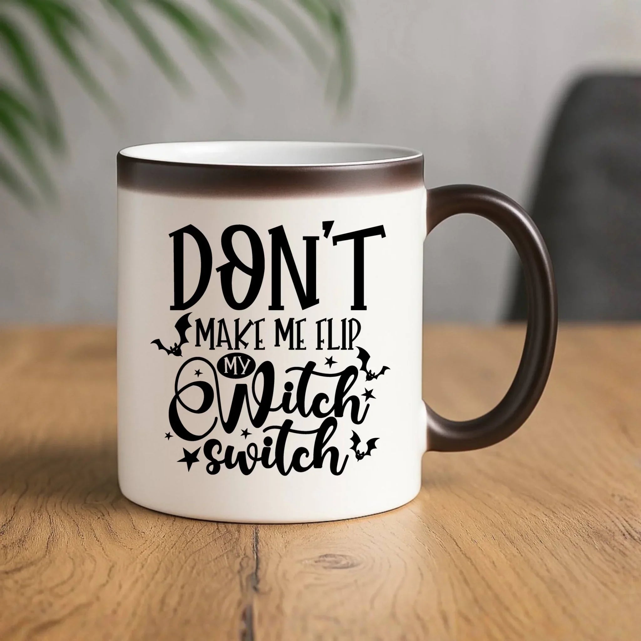 Kubek magiczny na Halloween - Don't make me flip my witch switch - śmieszny HL11 - StoryCups.pl
