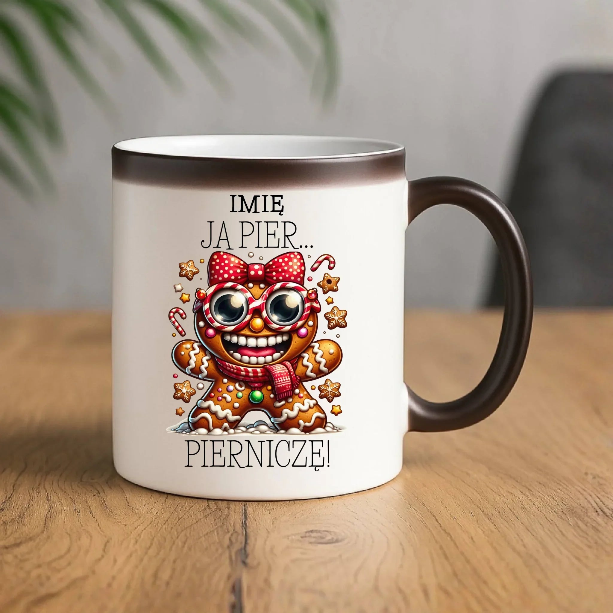 Kubek magiczny świąteczny - Babeczka Ja pierniczę - personalizowany BN95 - StoryCups.pl