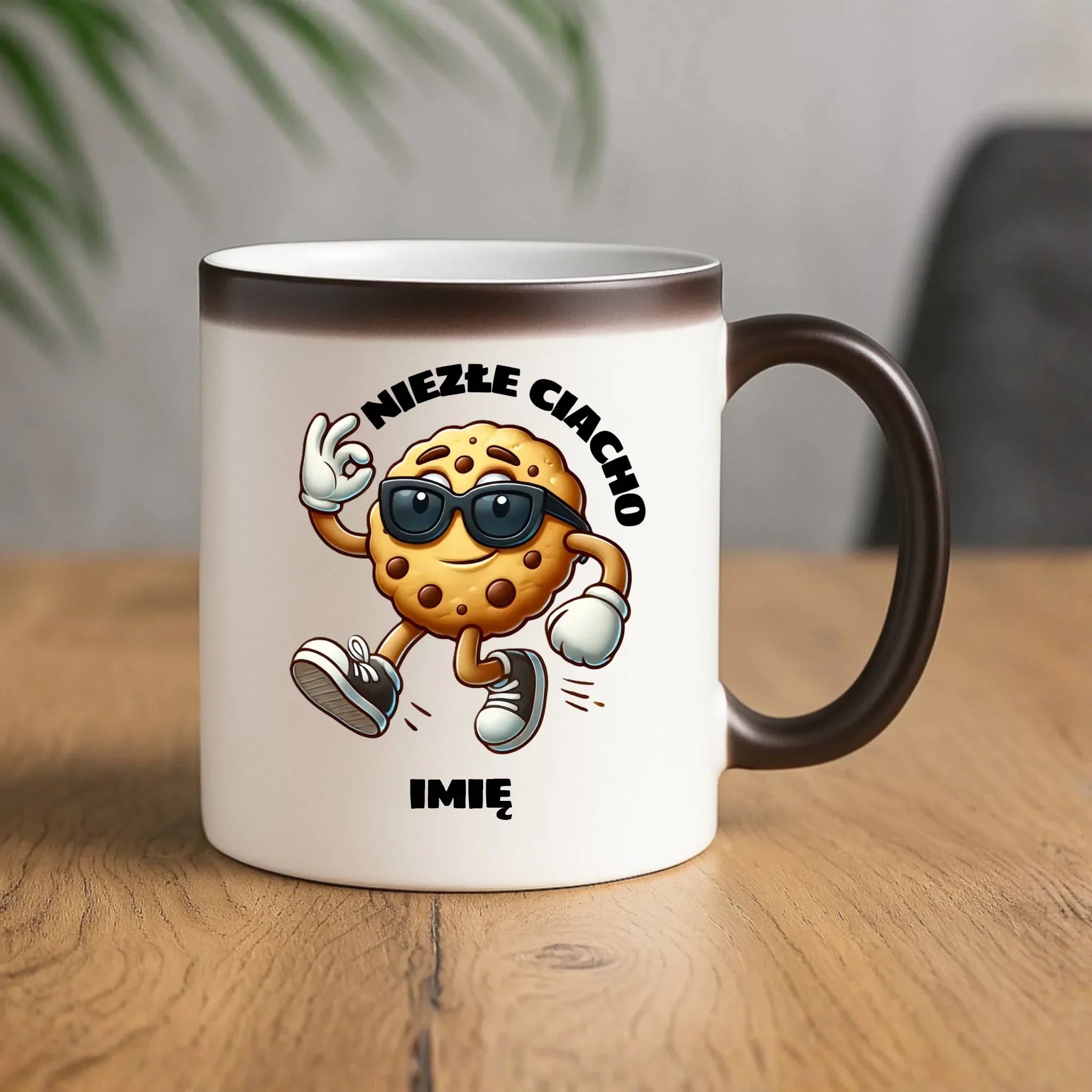 Kubek magiczny - Niezłe ciacho - personalizowany DCH31 - StoryCups.pl