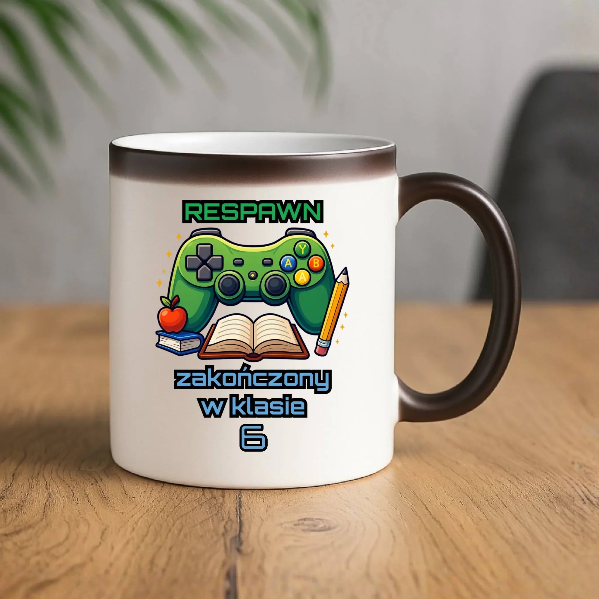 Kubek magiczny szkolny - Respawn - gamer do szkoły - personalizowany SZ18 - StoryCups.pl