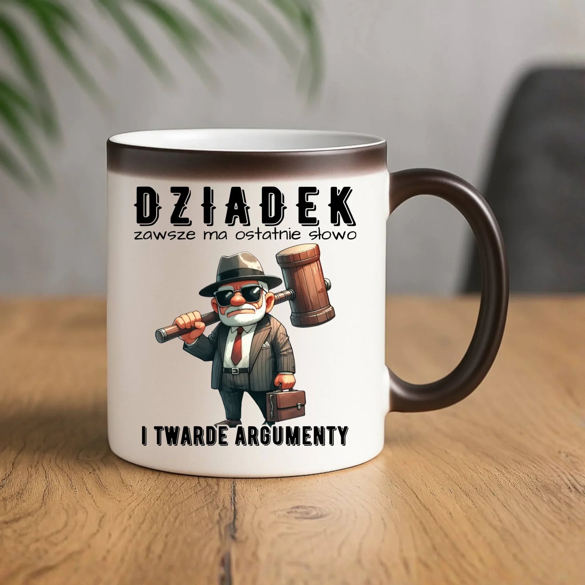 Kubek magiczny dla dziadka - Dziadek zawsze ma ostatnie słowo D40 - StoryCups.pl