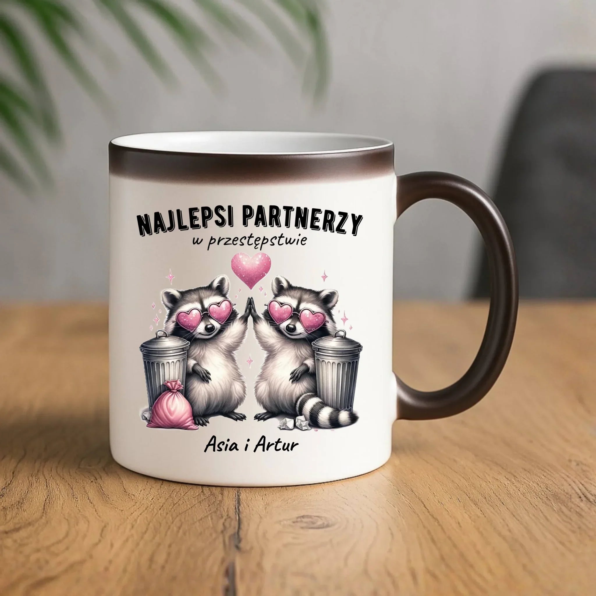 Kubek magiczny dla par - Najlepsi partnerzy w przestępstwie - personalizowany W27 - StoryCups.pl