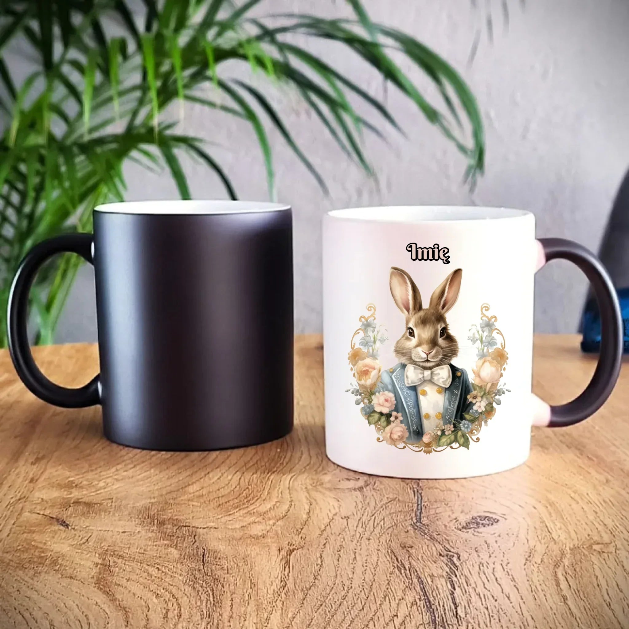 Kubek magiczny na Wielkanoc - Elegancki Pan Zając - Prezent personalizowany WN06 - StoryCups.pl
